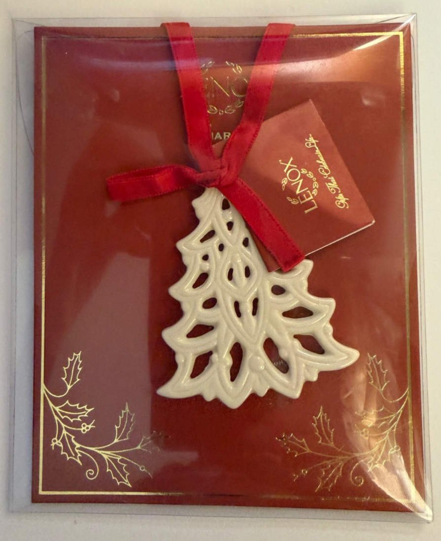 LENOX PIERCED CHRISTMAS TREE ORNAMENT Porcelain VINTAGE NIP LENOX PIERCED CHRISTMAS TREE ORNAMENT Porcelain VINTAGE NIP
