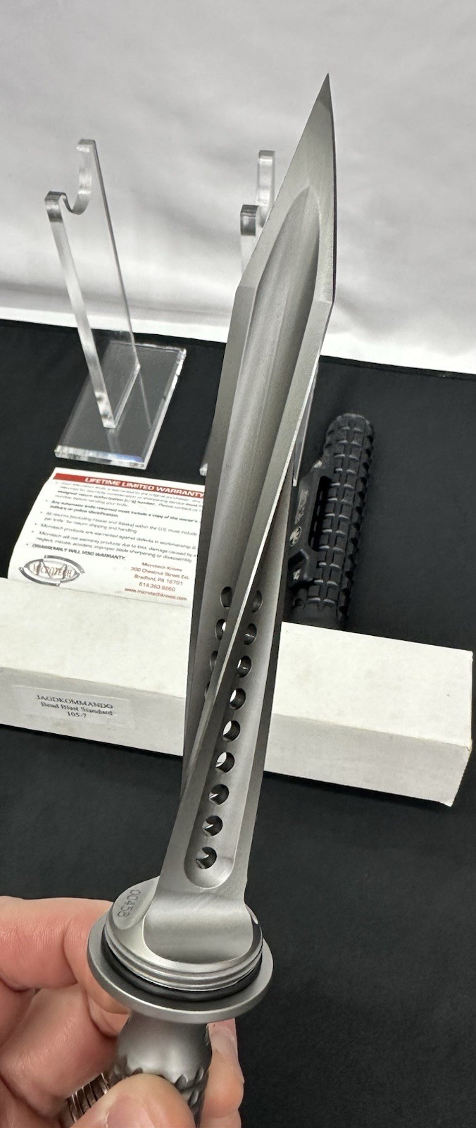 RARE 2013 Microtech JAGDKOMMANDO Fixed Blade Knife 105-7 Tri-Edge Dagger USA New RARE 2013 Microtech JAGDKOMMANDO Fixed Blade Knife 105-7 Tri-Edge Dagger USA New