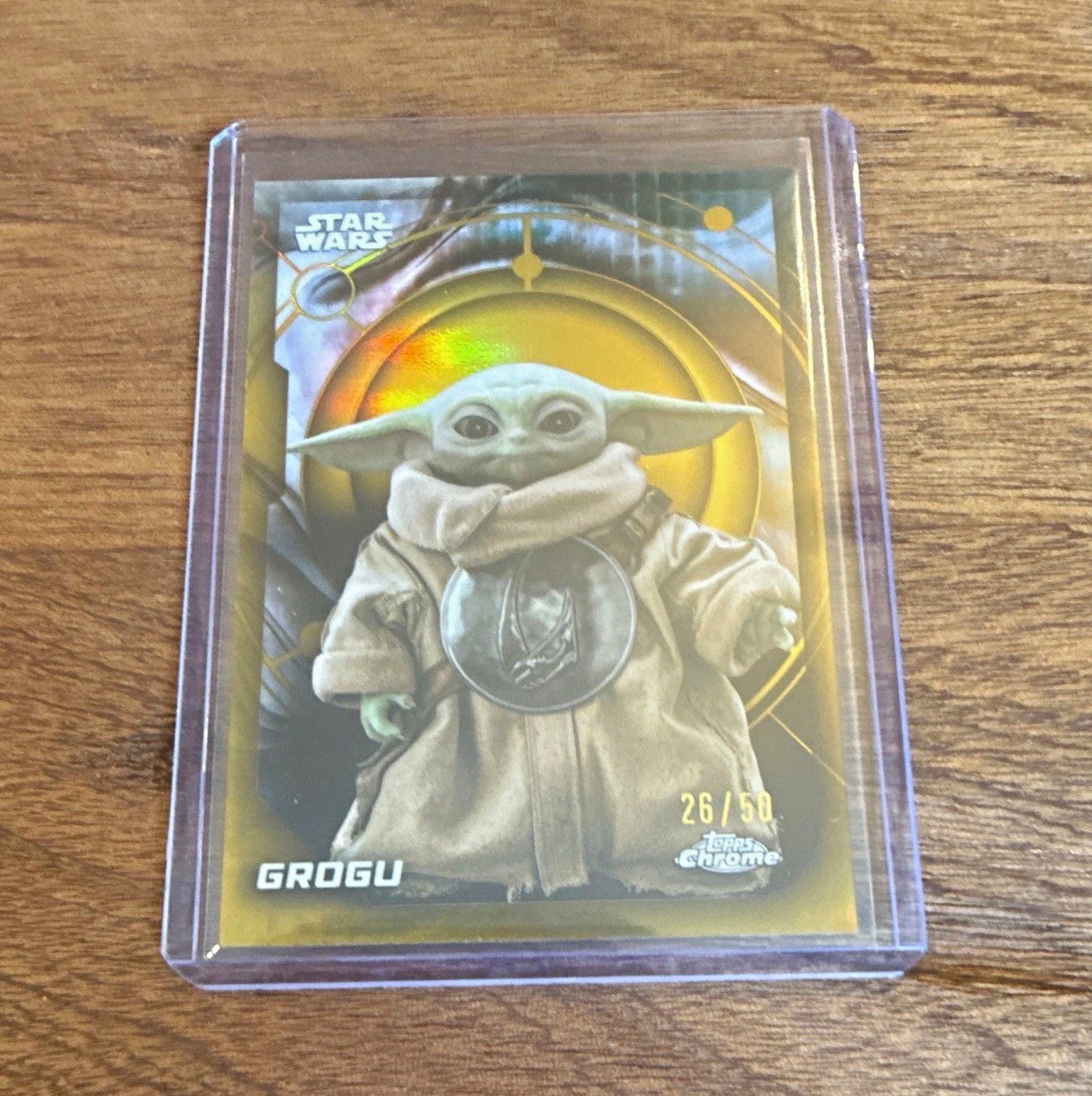 Topps Chrome Star Wars Mandalorian & Grogu Grogu #32 Serial Numbered 26/50 Topps Chrome Star Wars Mandalorian & Grogu Grogu #32 Serial Numbered 26/50