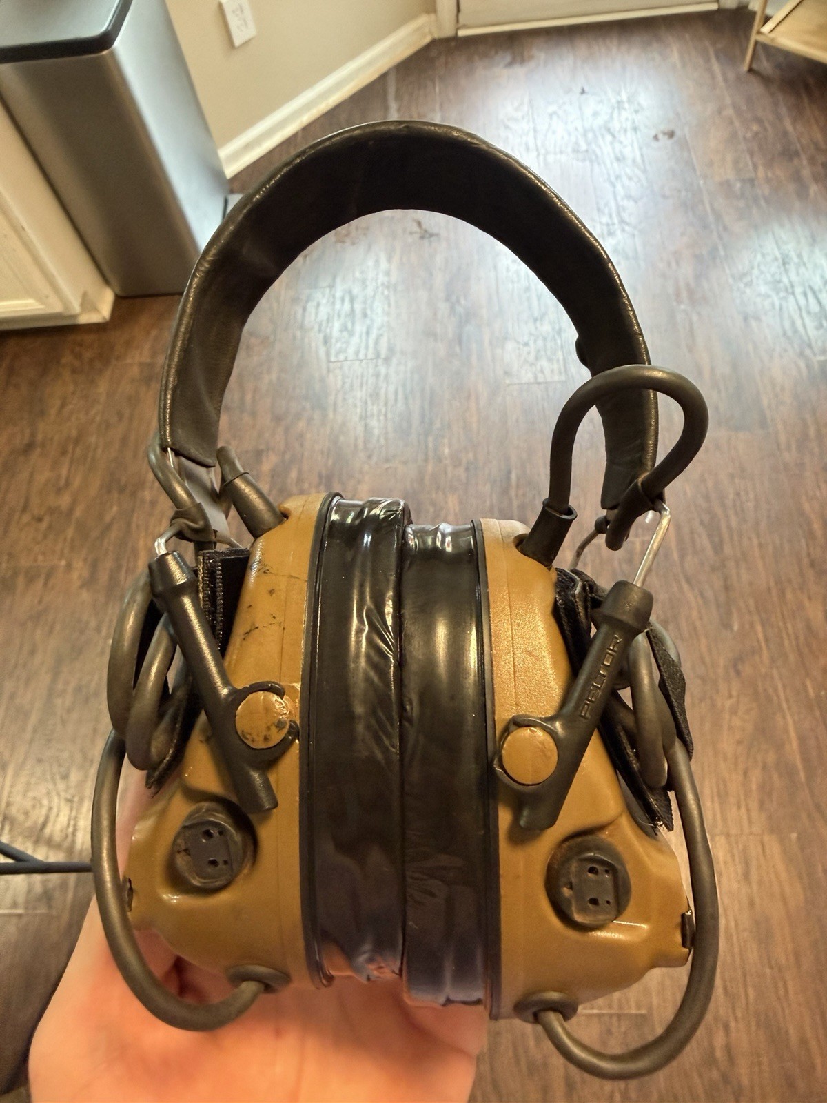 3M PELTOR ComTac IV 3M PELTOR ComTac IV