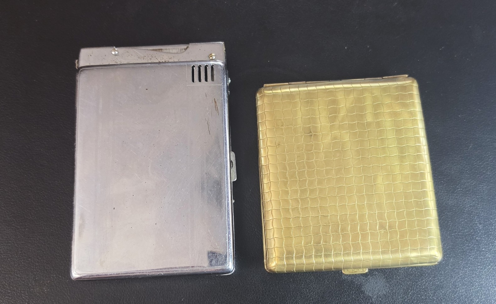 Vintage Lido Cigarette Lighter Case and Gold Tone Cigarette Case Vintage Lido Cigarette Lighter Case and Gold Tone Cigarette Case