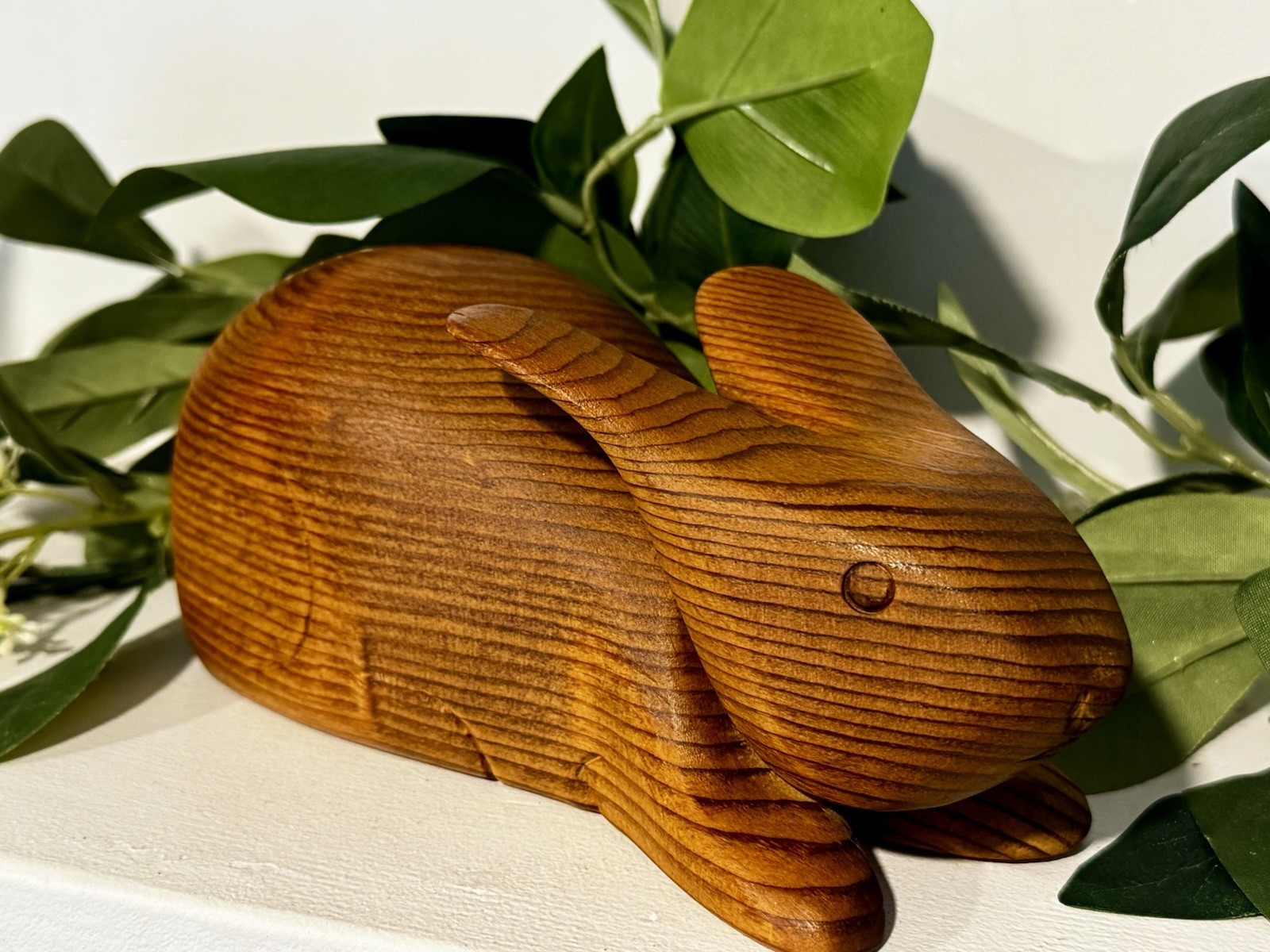 Vintage Beaver Creek Folk Art Sold Wood Carved Rabbit Bunny Beaman Iowa Decor