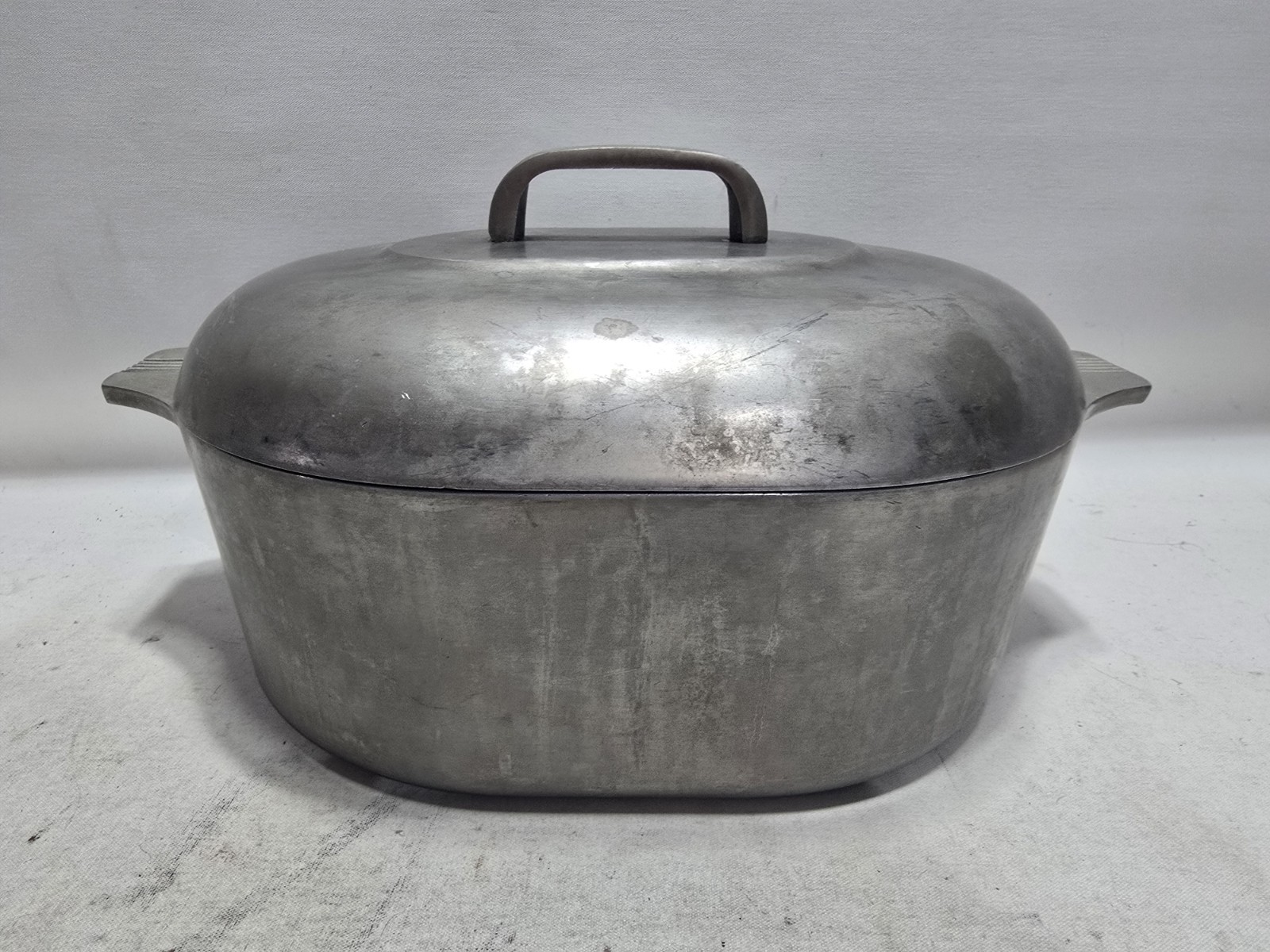 Vtg GHC MAGNALITE 4265 8QT Aluminum Roaster W/Lid - USA Vtg GHC MAGNALITE 4265 8QT Aluminum Roaster W/Lid - USA