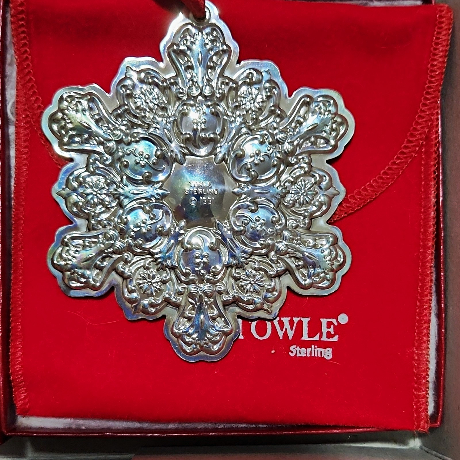 1991 Towle Old Master Sterling Silver Snowflake Ornament Complete with Box 1991 Towle Old Master Sterling Silver Snowflake Ornament Complete with Box