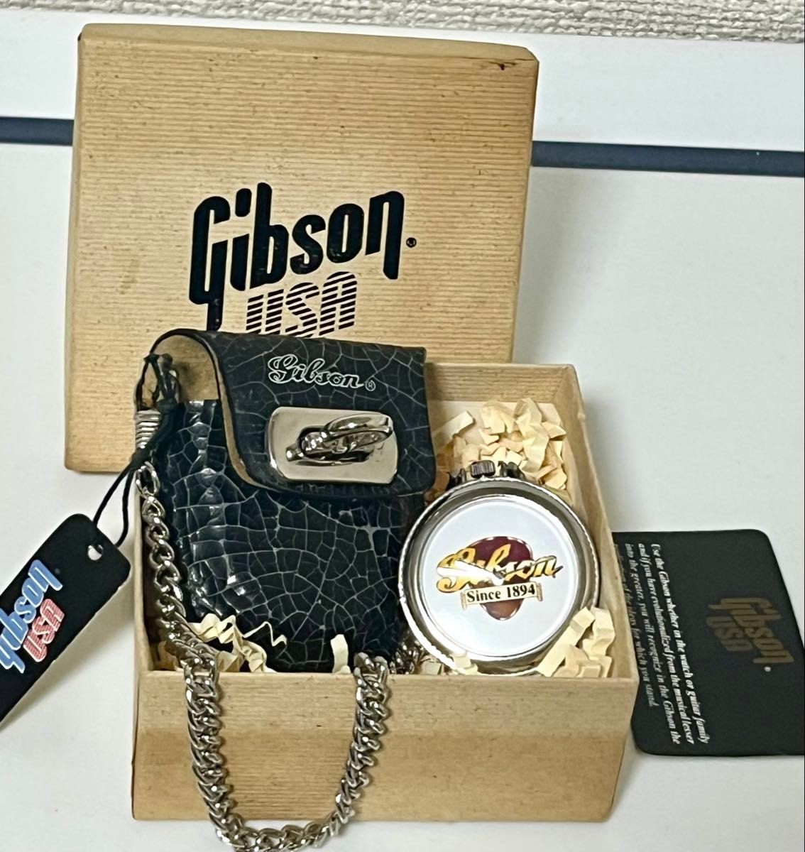 Vintage Gibson 100th Anniversary Pocket Watch 1994 Limited Edition Full Set Vintage Gibson 100th Anniversary Pocket Watch 1994 Limited Edition Full Set