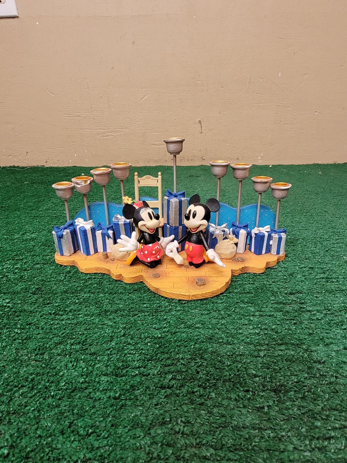 Ultra Rare 1990’s  Disney Mickey & Minnie Hannukkah Menorah USED (BFEB-09-107)