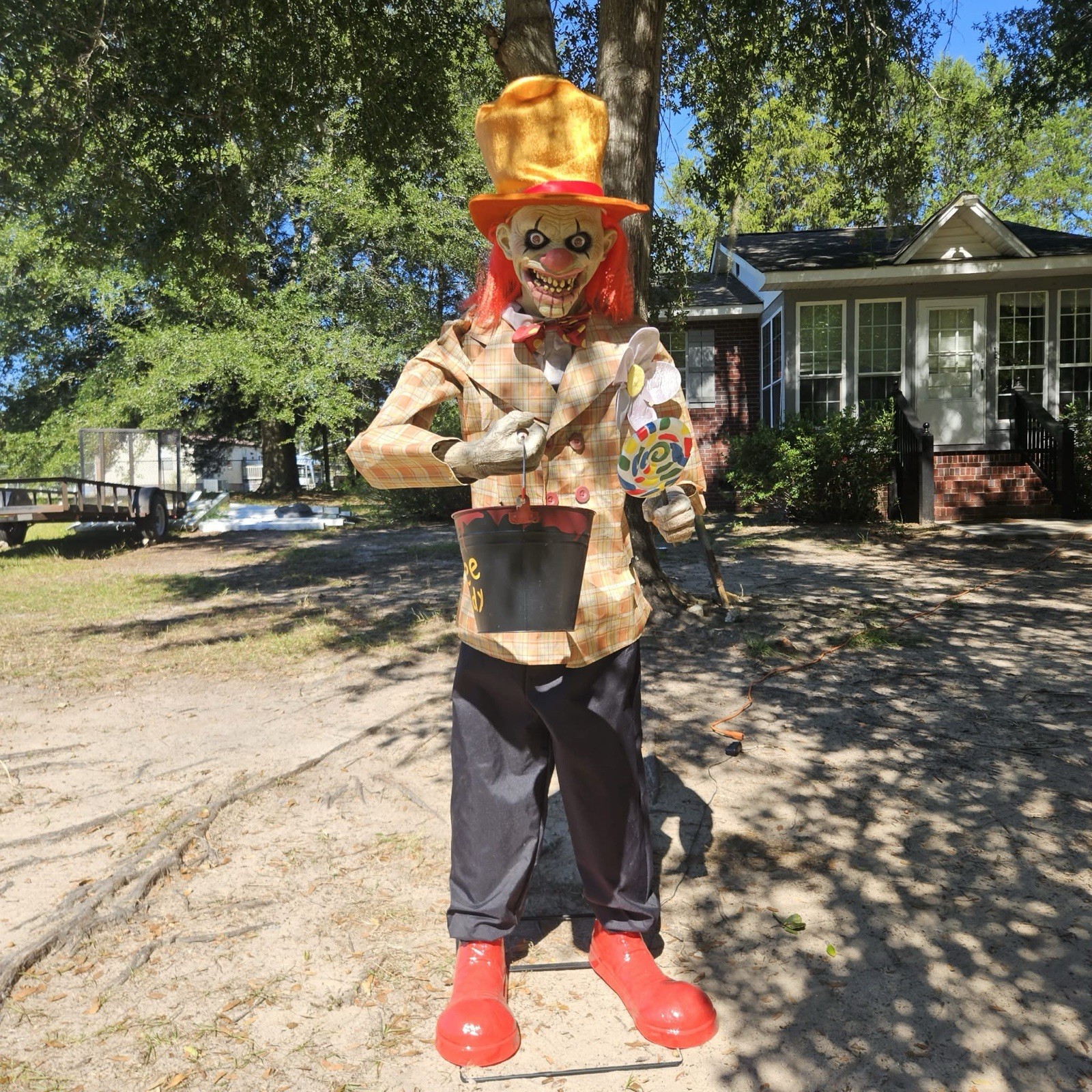Spirit Halloween Uncle Charlie Life Size Animatronic Prop Works Great No Box