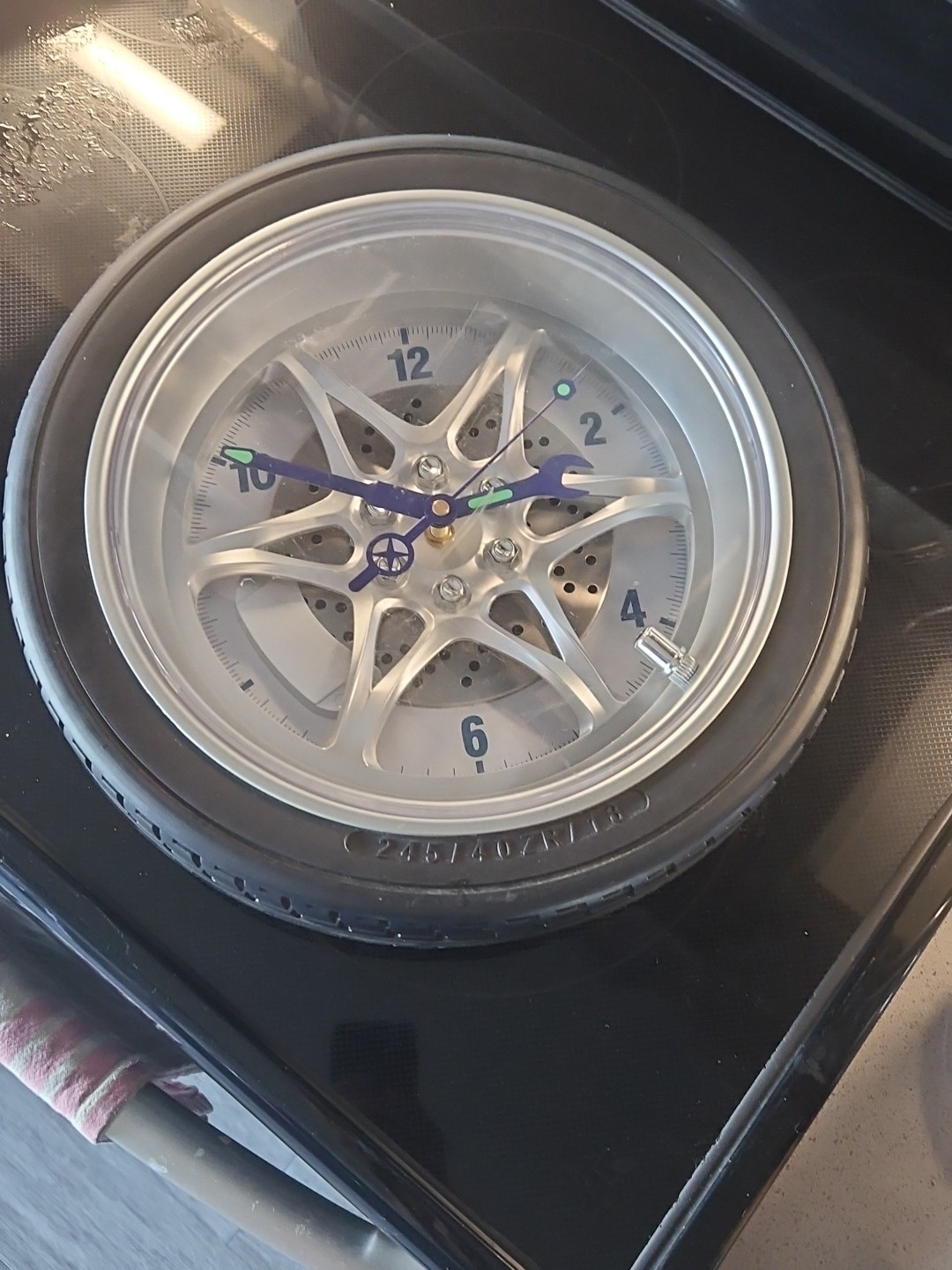 NEW-14” Tire Rim Analog Clock NEW-14” Tire Rim Analog Clock