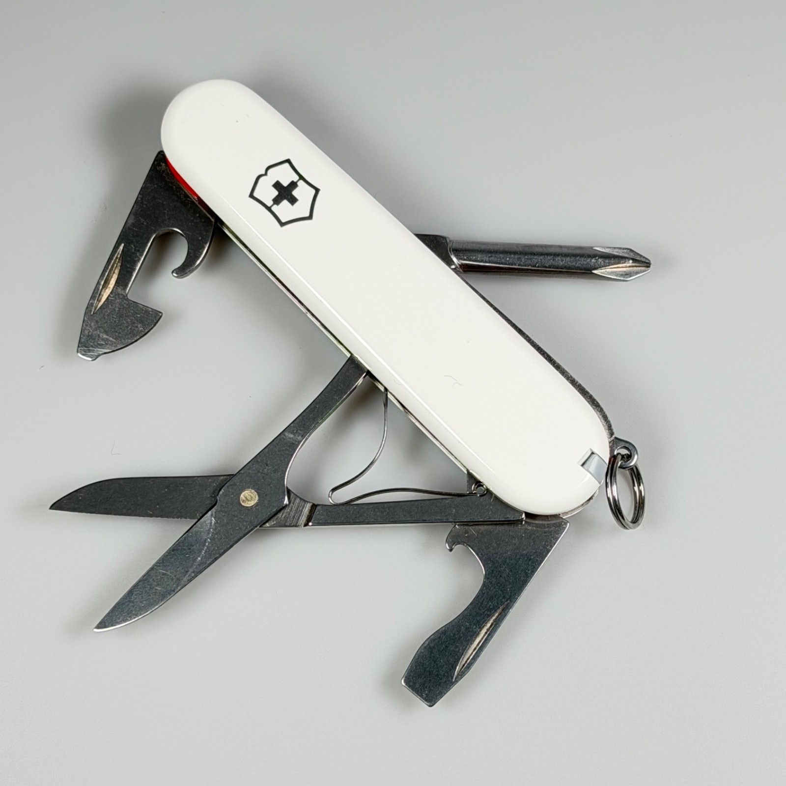 Victorinox Bladeless Modified 91mm Swiss Army Knife – RedEdge Custom Victorinox Bladeless Modified 91mm Swiss Army Knife – RedEdge Custom