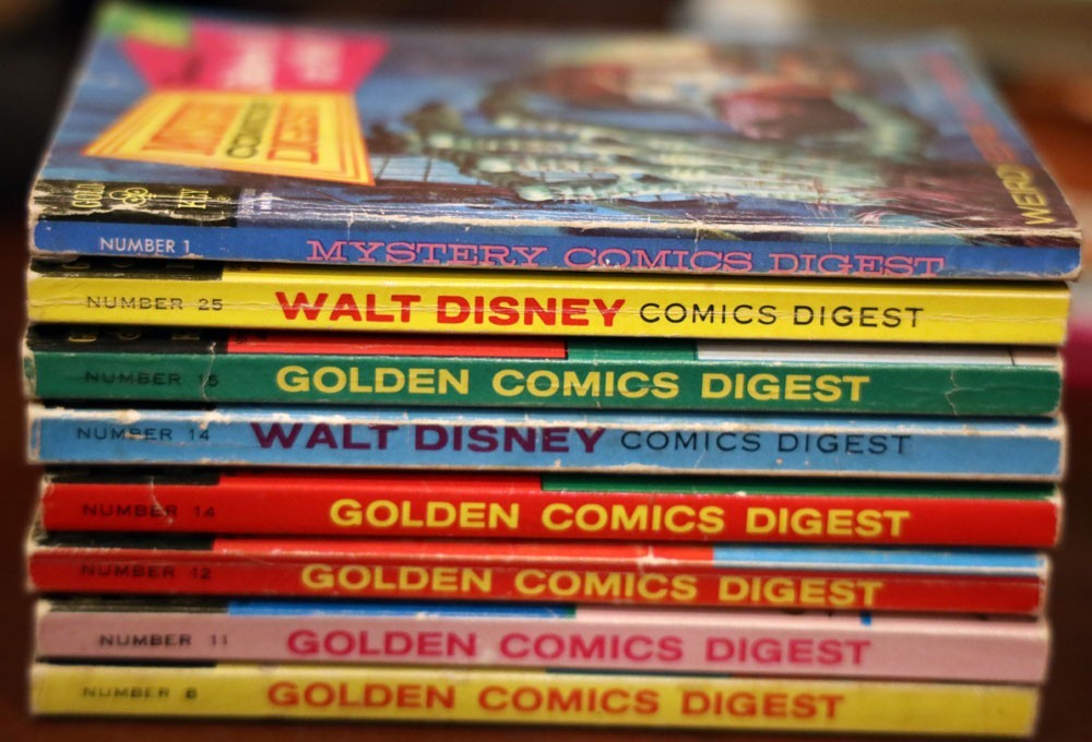 Lot of 8 Golden Comics Digest Disney Mystery Gold Key VINTAGE Issue No 1 1960s
