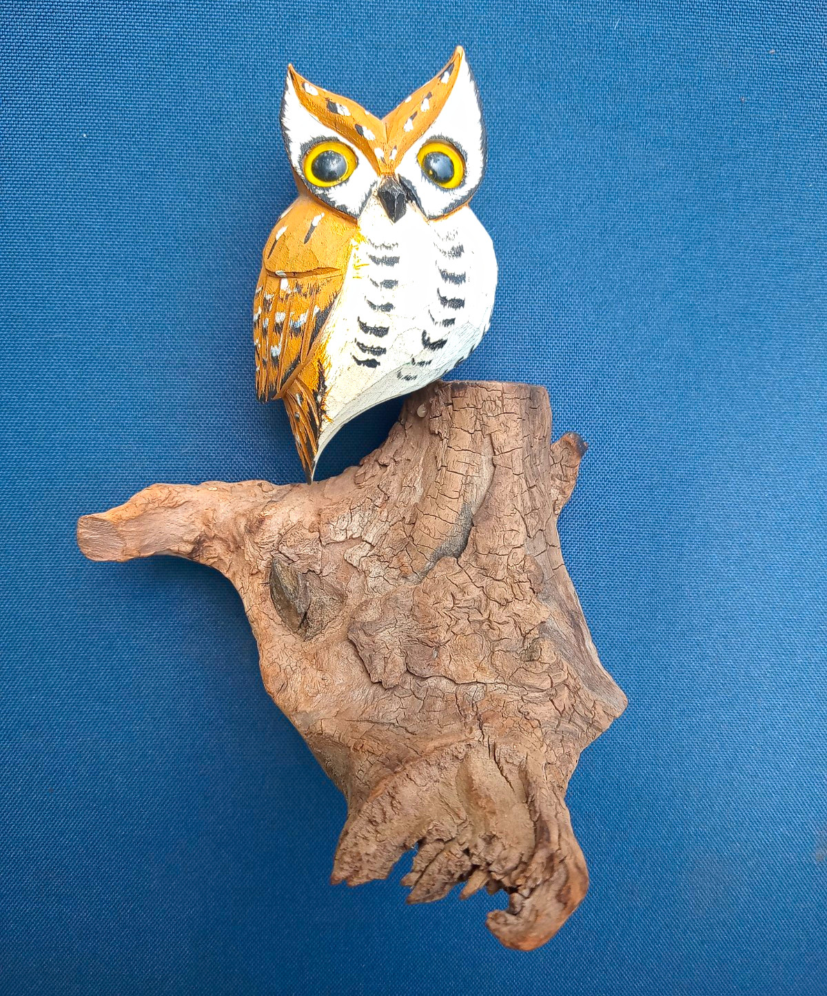 Vintage Hand Painted Carved Wood Owl Sculpture on Natural Driftwood Base Vintage Hand Painted Carved Wood Owl Sculpture on Natural Driftwood Base