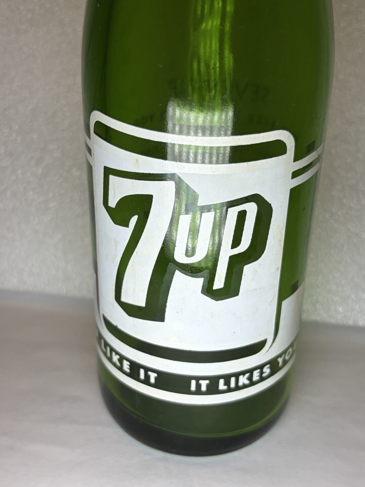 Wailuku Maui ACL Vintage Rare Soda Bottle Wailuku Maui ACL Vintage Rare Soda Bottle