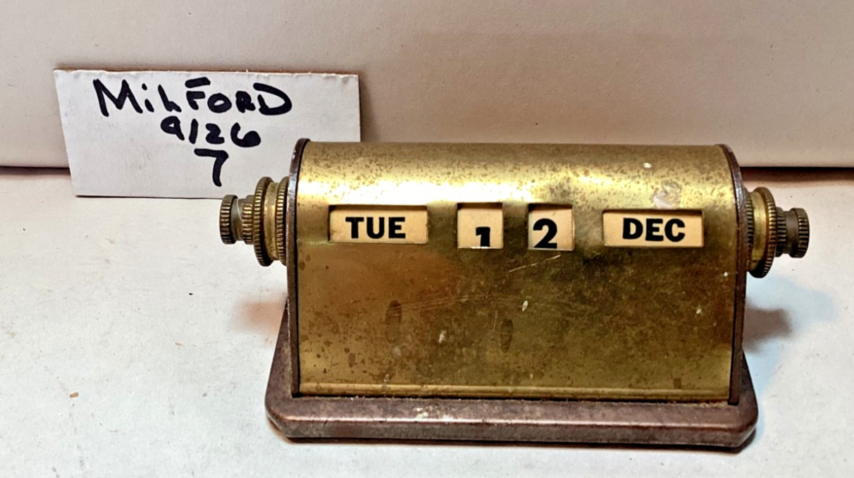 Antique brass perpetual desk calendar Antique brass perpetual desk calendar