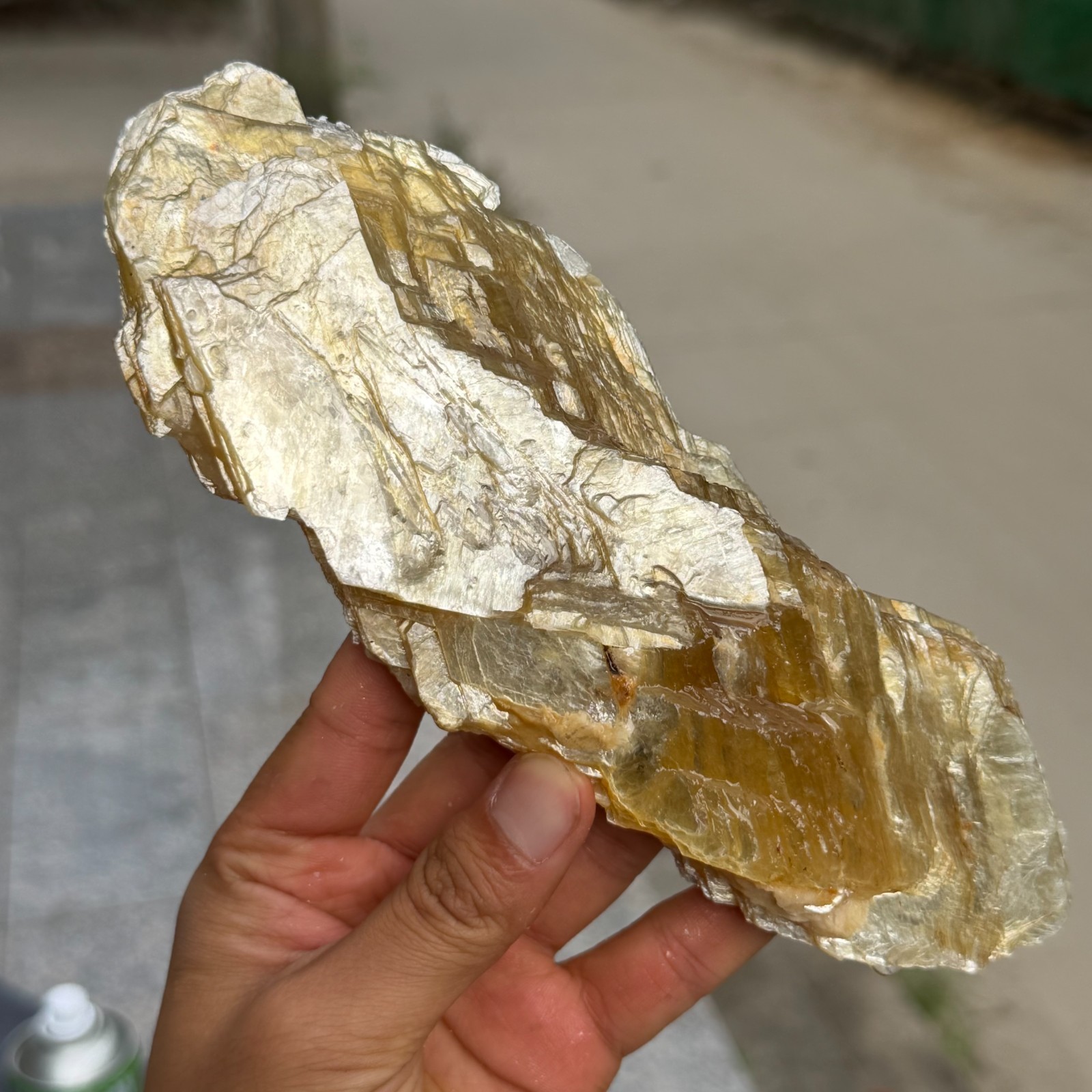 430g Natural Raw Good Flash Golden Mica Rough Quartz Crystal Mineral Healing
