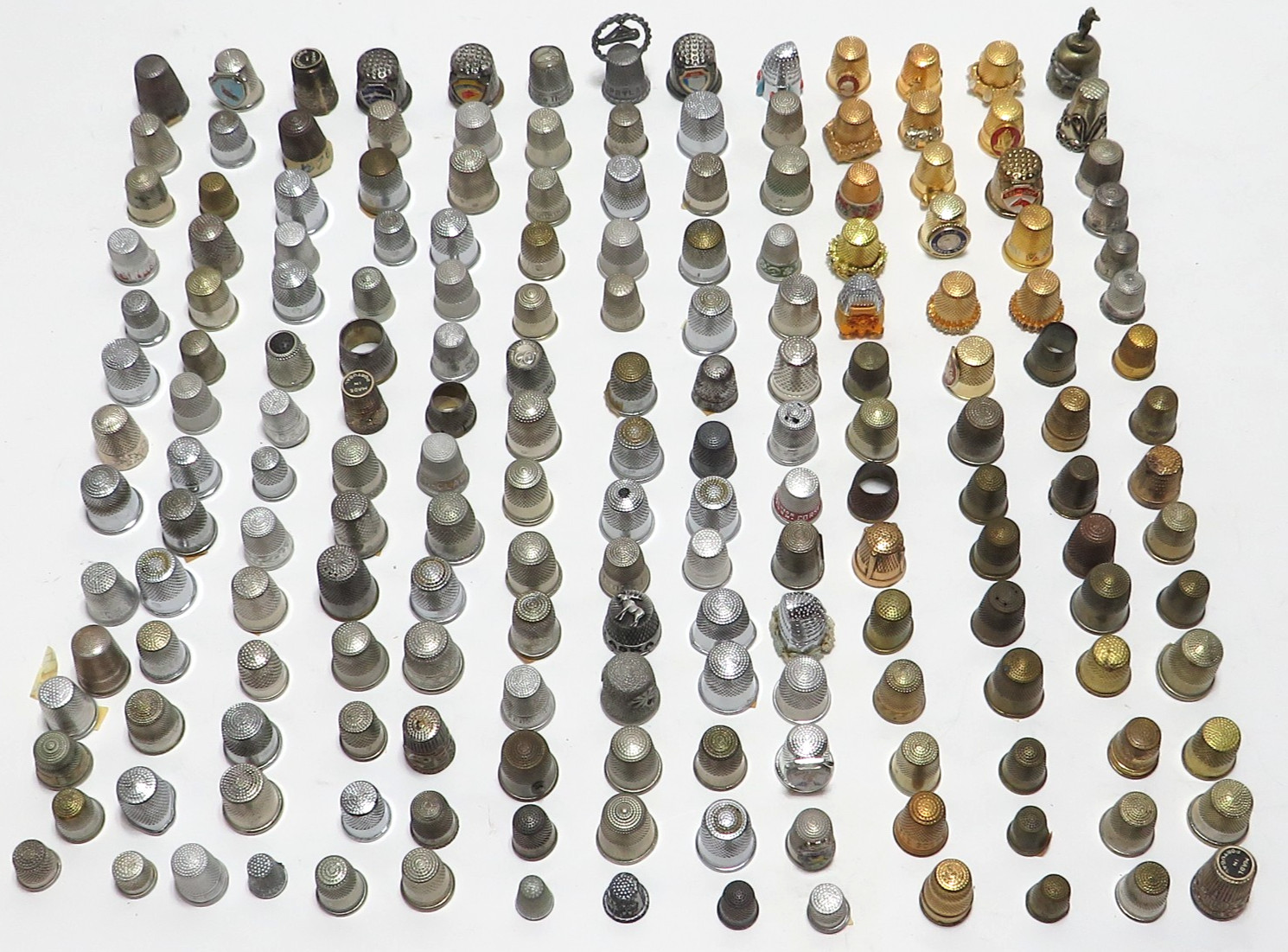 183 VINTAGE ANTIQUE METAL THIMBLES - ALL DIFFERENT VARIETY - SELLING AS IS