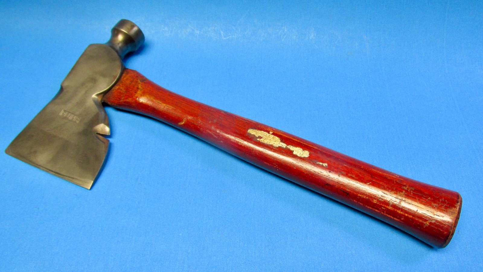 VINTAGE PLUMB Red Handle Carpenter Roofing Hatchet Hammer CLEAN SOLID VINTAGE PLUMB Red Handle Carpenter Roofing Hatchet Hammer CLEAN SOLID