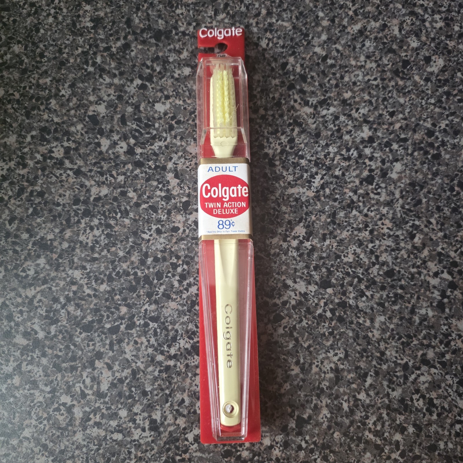 Vintage 1960s Colgate Twin Action Deluxe Toothbrush NOS USA 89 Cent Vintage 1960s Colgate Twin Action Deluxe Toothbrush NOS USA 89 Cent