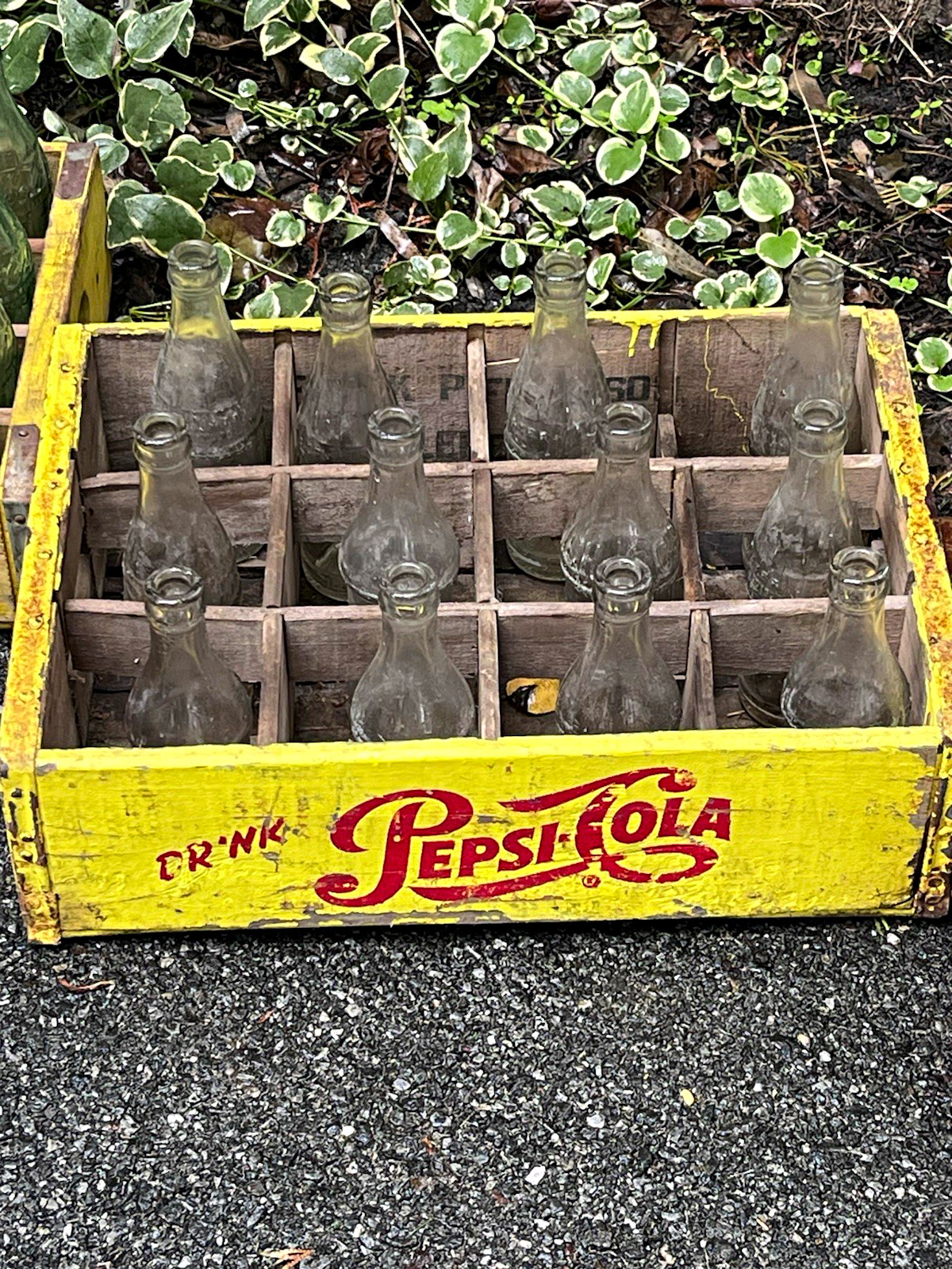 Vintage Pepsi Cola Wood Crate 12 Soda Bottles Dover DE Easton MD York PA