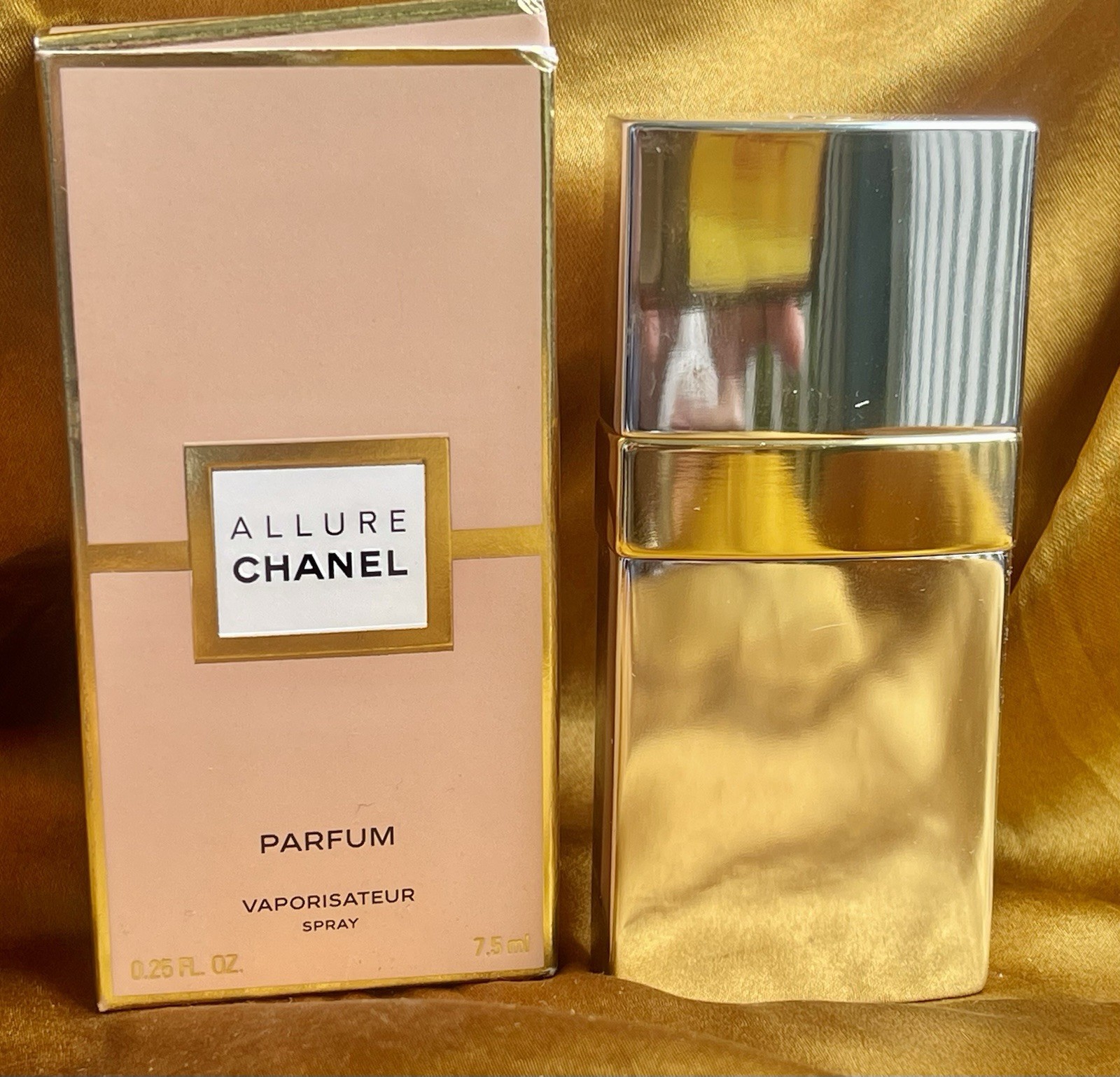 Vintage Chanel Allure Pure Parfum Travel Sprayer. 0.17 Vintage Chanel Allure Pure Parfum Travel Sprayer. 0.17