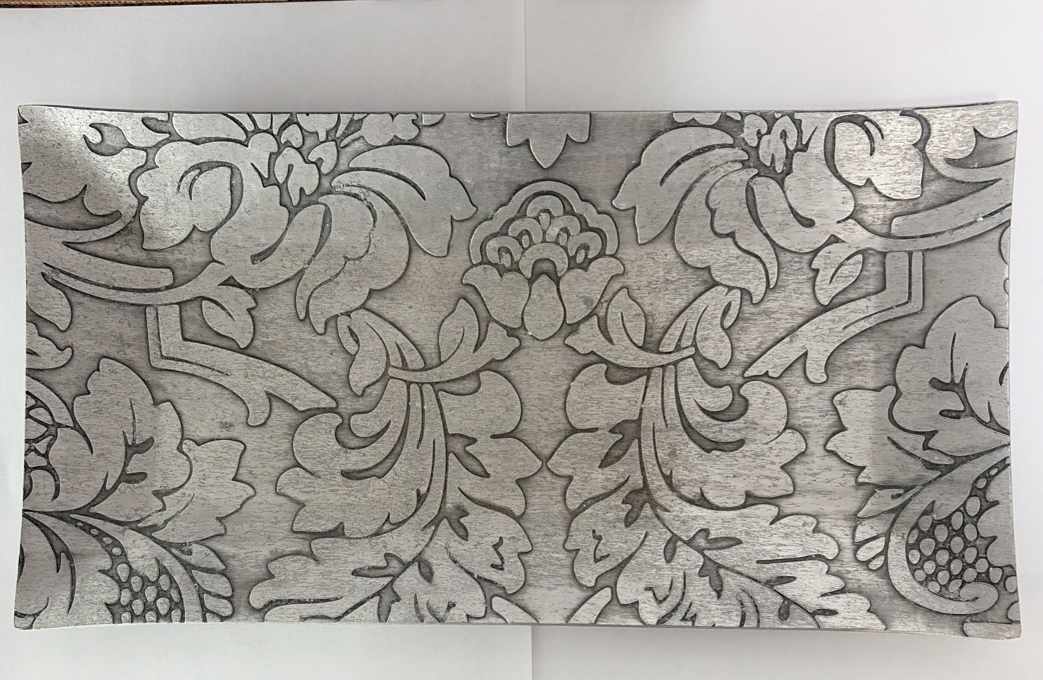 WENDELL AUGUST Handmade Serving Tray. 2017. Weighs: 1.5 Pounds. 15”x8.5”x1.25”. WENDELL AUGUST Handmade Serving Tray. 2017. Weighs: 1.5 Pounds. 15”x8.5”x1.25”.
