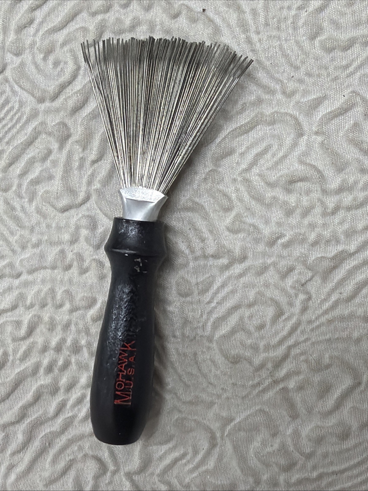 Vintage Mohawk USA Stubby Hair Brush Brush Cleaner Barber Grooming Rake Vintage Mohawk USA Stubby Hair Brush Brush Cleaner Barber Grooming Rake