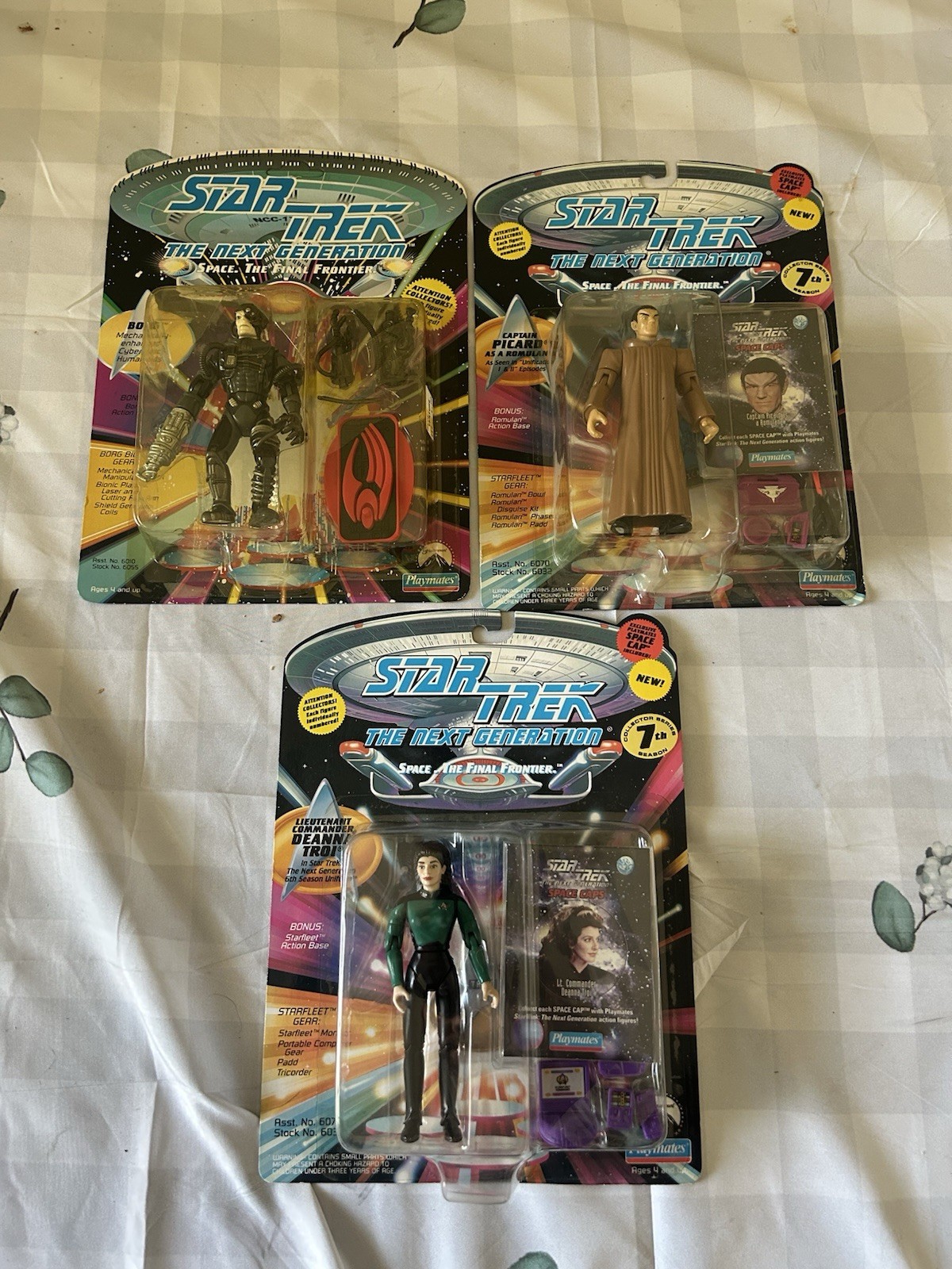 Vintage Star Trek TNG Playmates Borg & 7th Season Figures Lot of 3 Sealed