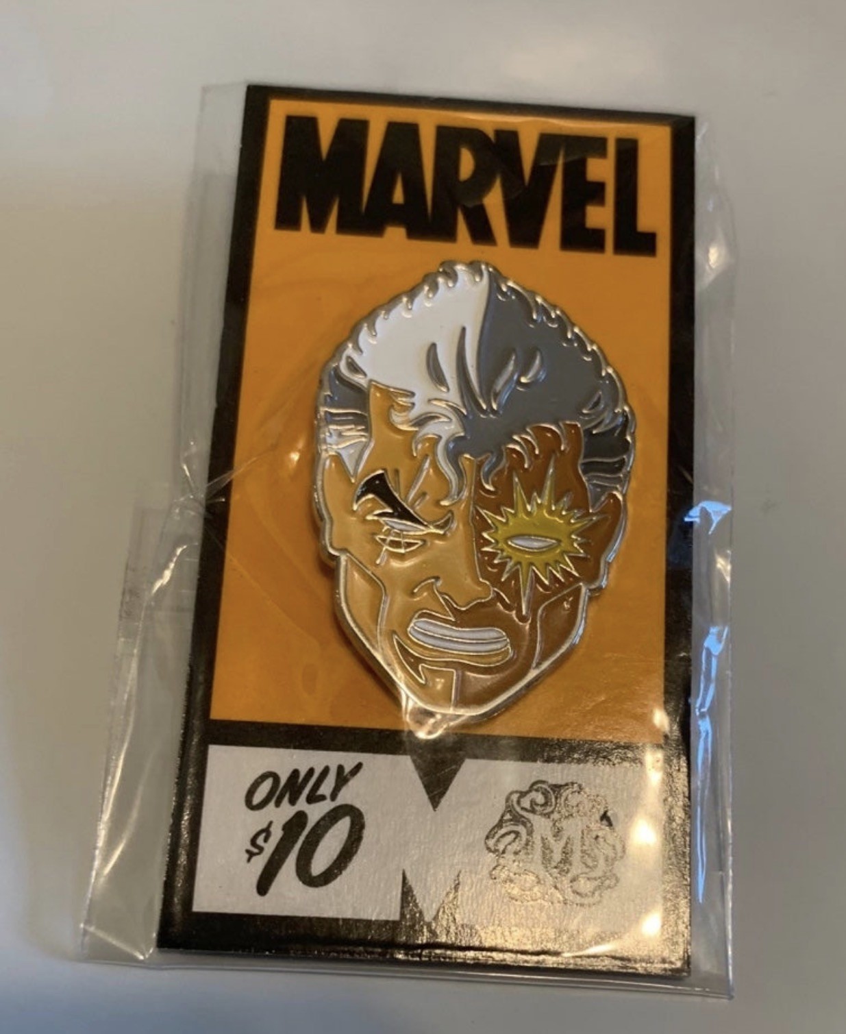 Cable X-Men X-Force Mondo Enamel Pin Tom Whalen Marvel Comics Tees Rare Cable X-Men X-Force Mondo Enamel Pin Tom Whalen Marvel Comics Tees Rare