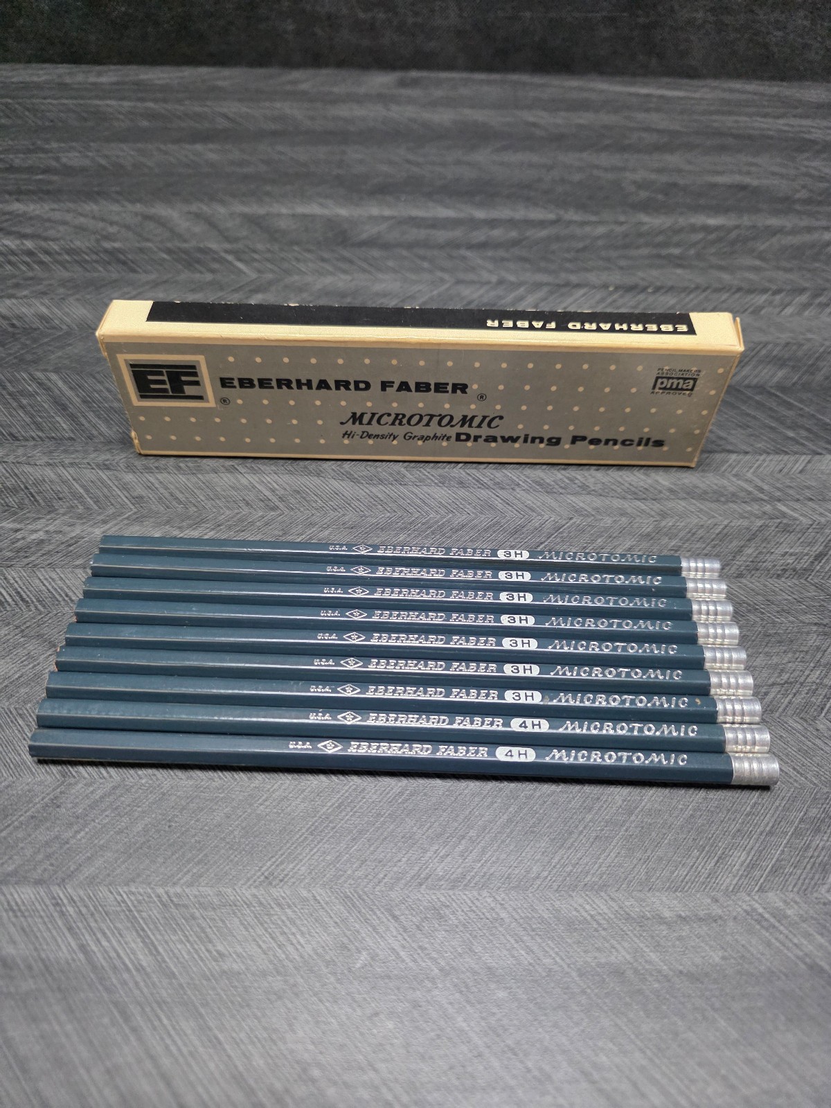 Eberhard Faber Microtomic Hi Density Graphite Drawing Pencils 600 3H/4H Lot of 9 Eberhard Faber Microtomic Hi Density Graphite Drawing Pencils 600 3H/4H Lot of 9