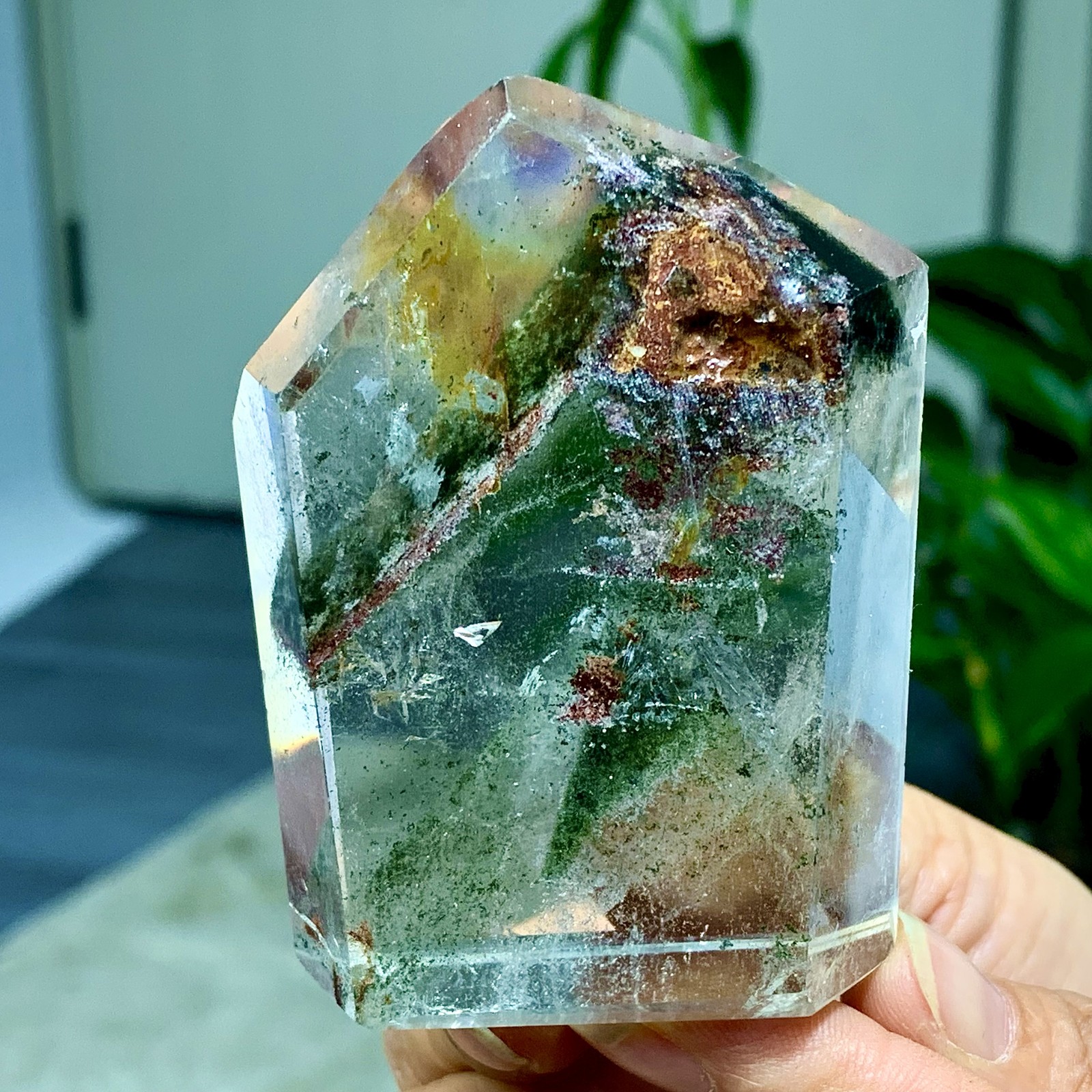 194G Natural high-quality green ghost water crystal original mineral healing 194G Natural high-quality green ghost water crystal original mineral healing
