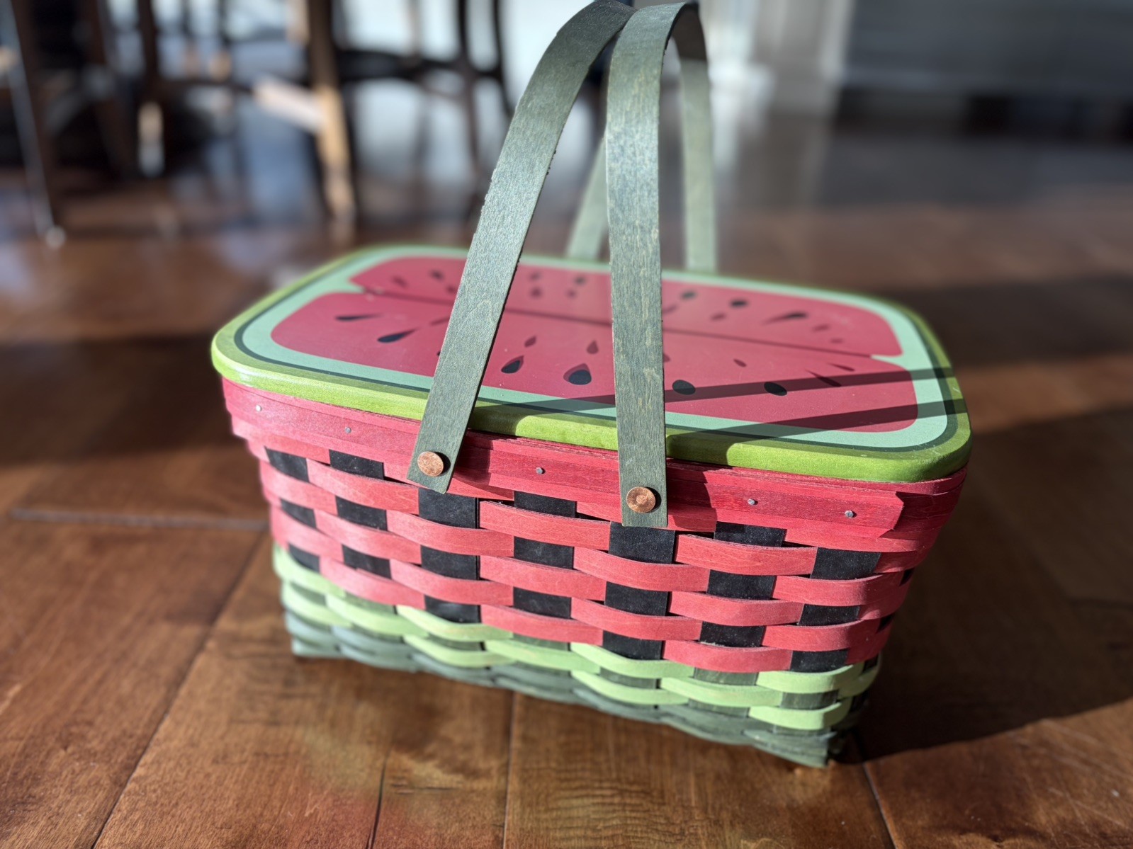 Longaberger RETIRED 2010 Watermelon MEDIUM MARKET BASKET, PROTECTOR, LID So Cute Longaberger RETIRED 2010 Watermelon MEDIUM MARKET BASKET, PROTECTOR, LID So Cute