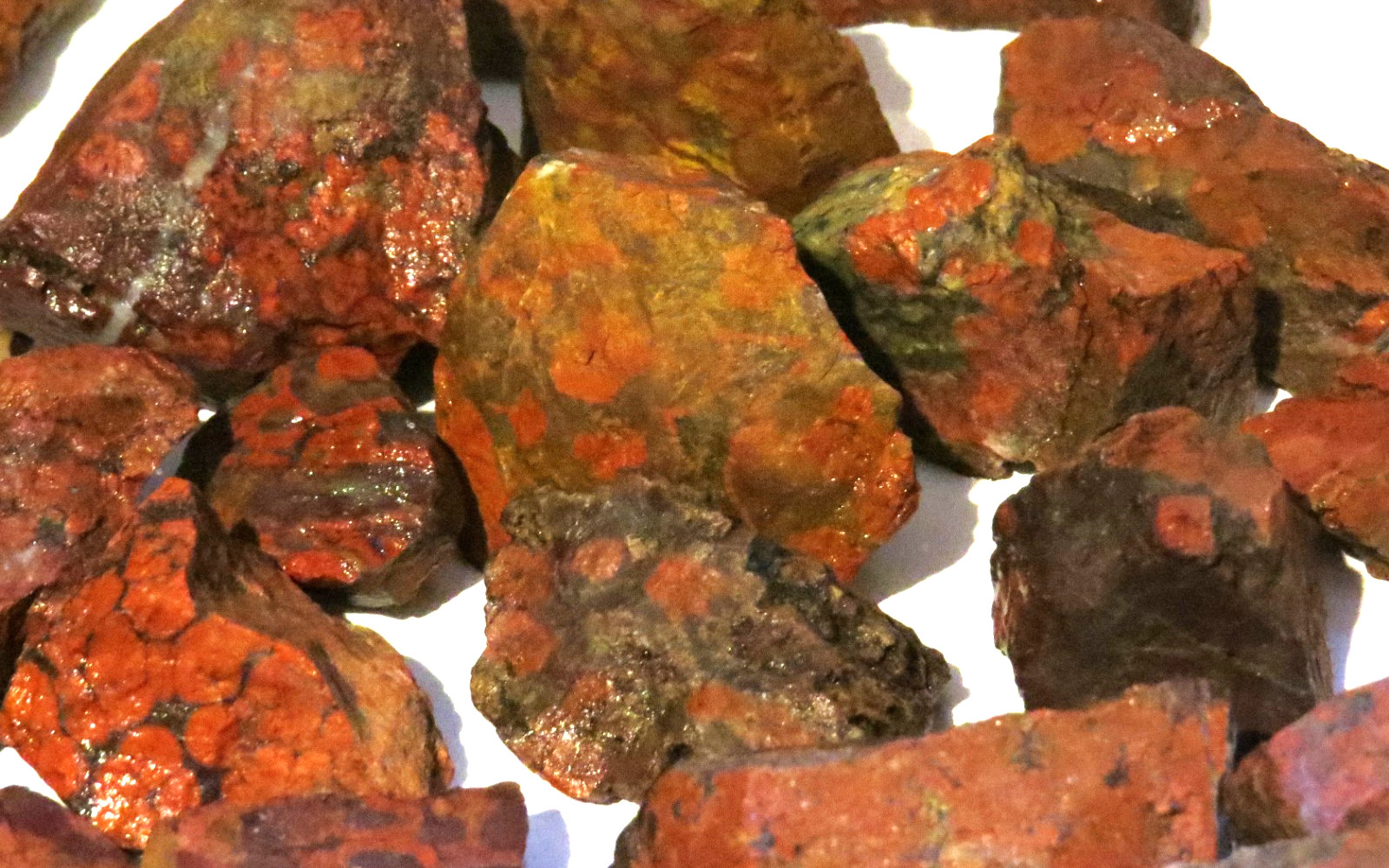 PRETTY LITTLE GEMS - Clearance Lot 4 lbs. Morgan Hill Poppy Jasper Mix PRETTY LITTLE GEMS - Clearance Lot 4 lbs. Morgan Hill Poppy Jasper Mix