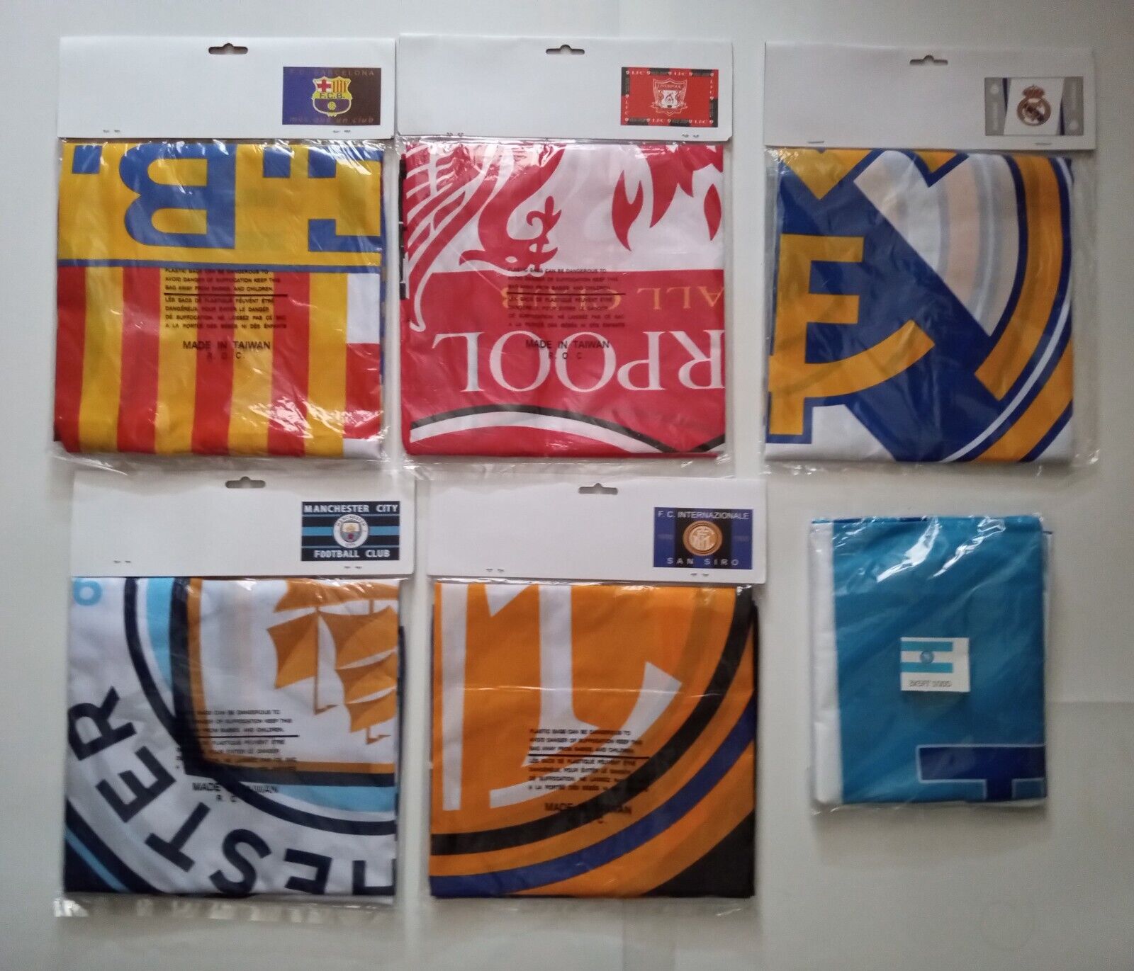 6 CHAMPION'S LEAGUE FLAGS MAN-CITY+BARCA+INTER+REAL MADRID+LIVERPOOL+NAPOLI $90