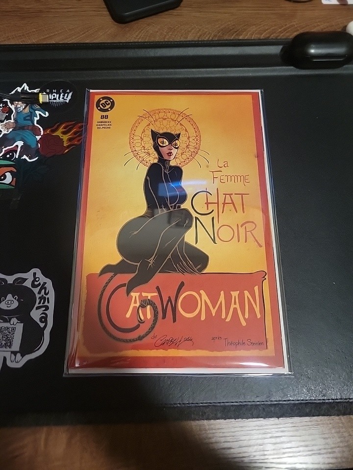 CATWOMAN 88 J SCOTT CAMPBELL CHAT NOIR EXCLUSIVE HOMAGE VARIANT NM 2026 IN HAND CATWOMAN 88 J SCOTT CAMPBELL CHAT NOIR EXCLUSIVE HOMAGE VARIANT NM 2026 IN HAND