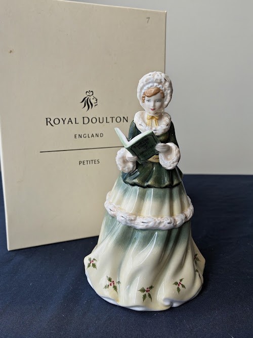 ROYAL DOULTON TWELFTH DAY OF CHRISTMAS FIGURINE PITITES COLLECTION ROYAL DOULTON TWELFTH DAY OF CHRISTMAS FIGURINE PITITES COLLECTION