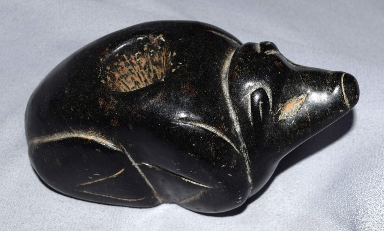 Authentic Prehistoric Racoon Effigy Pipe. Fine. Authentic Prehistoric Racoon Effigy Pipe. Fine.