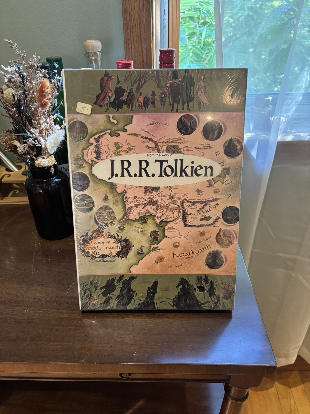 Vintage 1971 J.R.R. Tolkien Map of Middle-earth Puzzle – Factory Sealed Vintage 1971 J.R.R. Tolkien Map of Middle-earth Puzzle – Factory Sealed