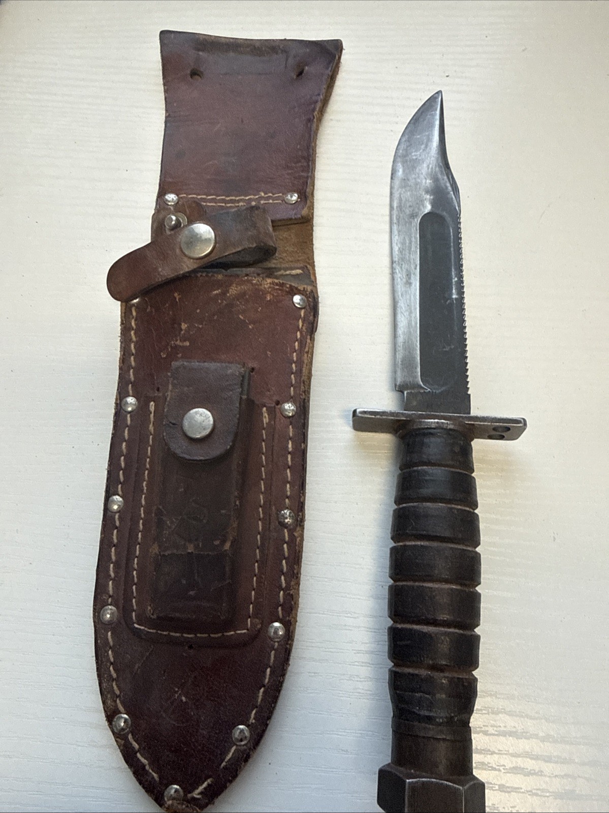 Vintage 1959-62 Camillus 6” Pilot Survival Knife Sawback Sheath Sharpening Stone