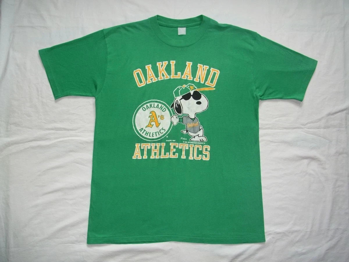 Oakland Athletics Green short sleeve T shirt Retro style Funny Cartoon AN68614