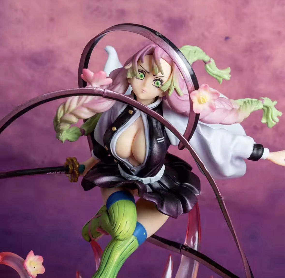 22CM Demon Slayer Mitsuri Kanroji Anime Figure GK Model Toy Gift