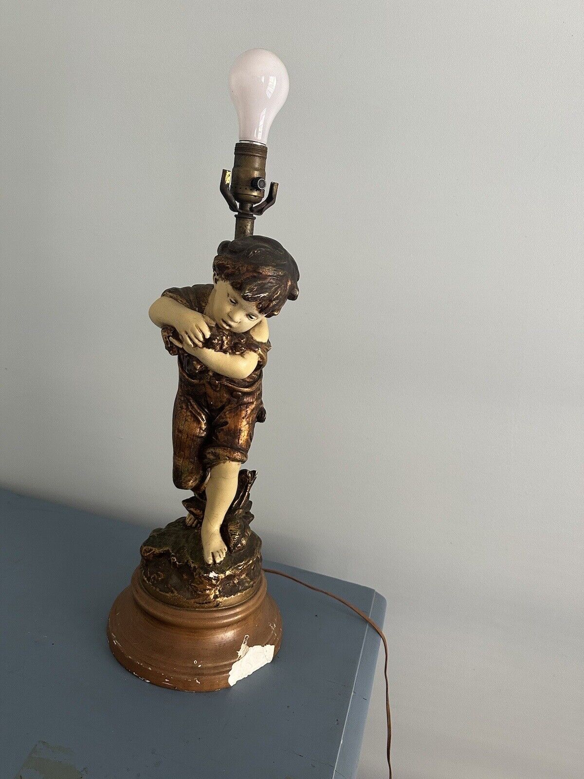 VINTAGE MID CENTURY LEVITON BOY FIGURE LAMP 27inch MADE IN USA