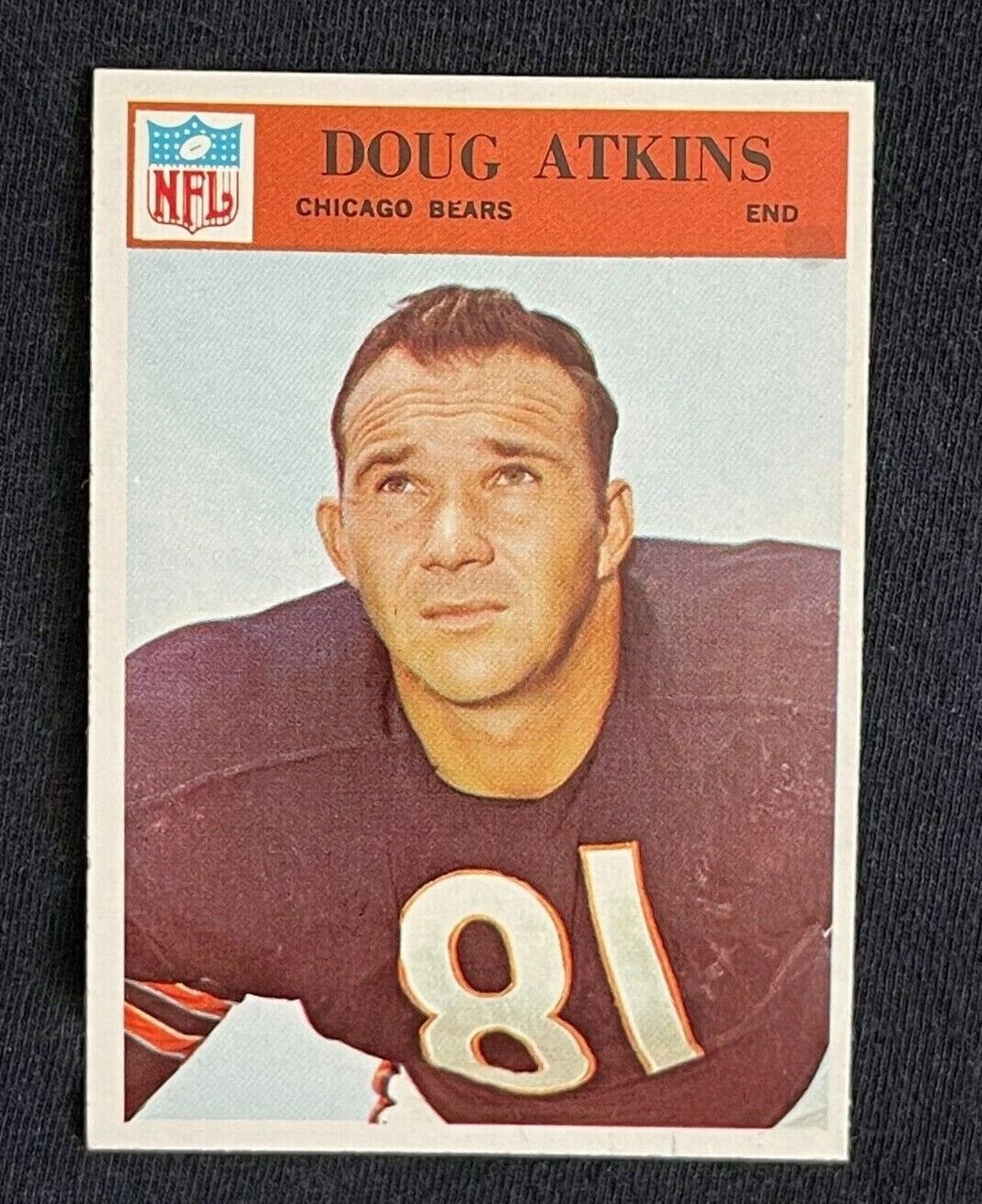 1966 Philadelphia #28 Doug Atkins.  NM with stain. HOF'er  Combine Shipping