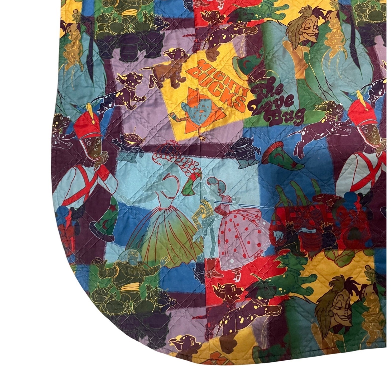 Disney All-Star Movies Resort Comforter 113x101 Prop Vintage Room Blanket Disney All-Star Movies Resort Comforter 113x101 Prop Vintage Room Blanket