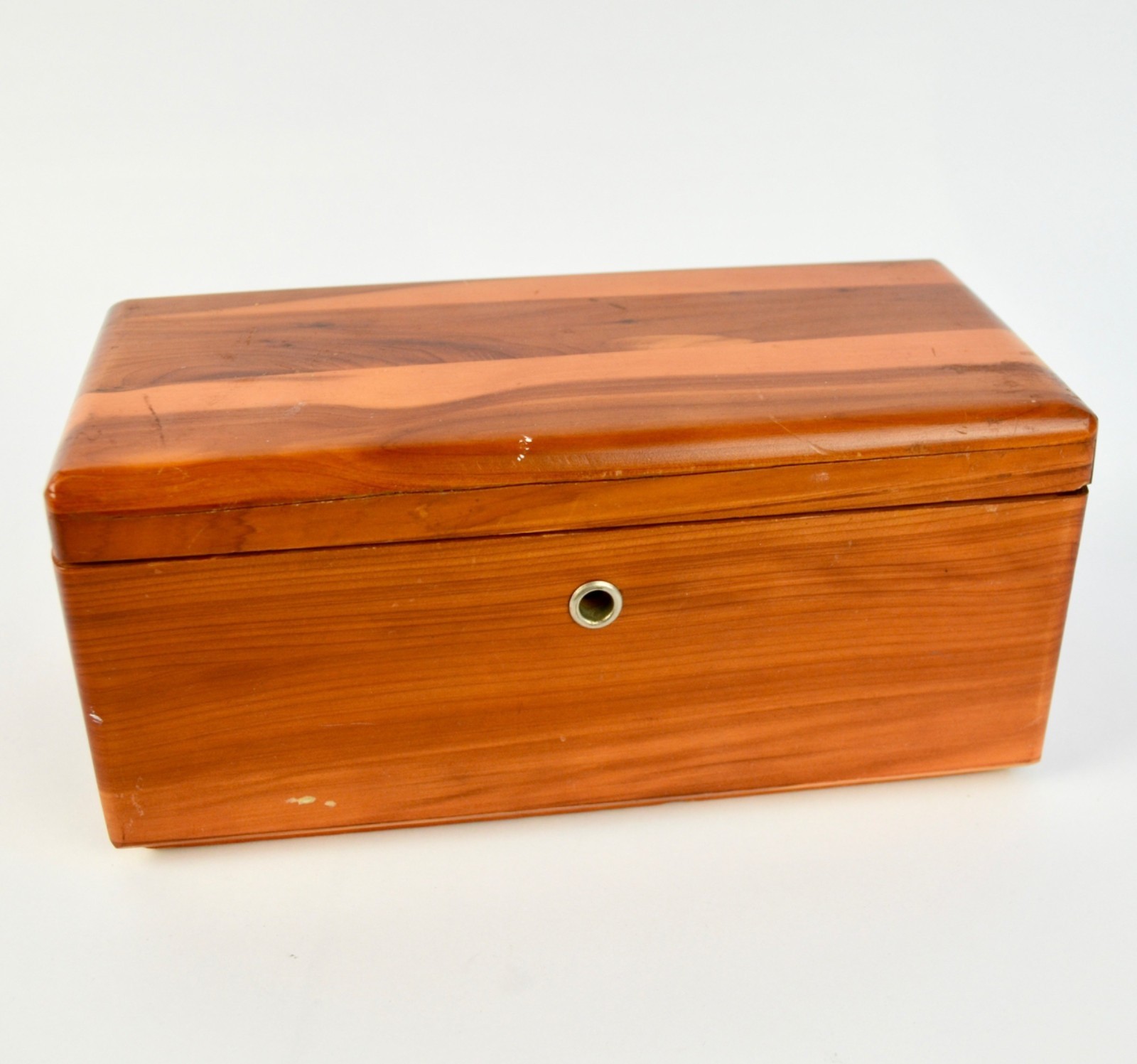 Lane Cedar Chest Small Vintage No Key Swanson Furniture Cokato Lane Cedar Chest Small Vintage No Key Swanson Furniture Cokato