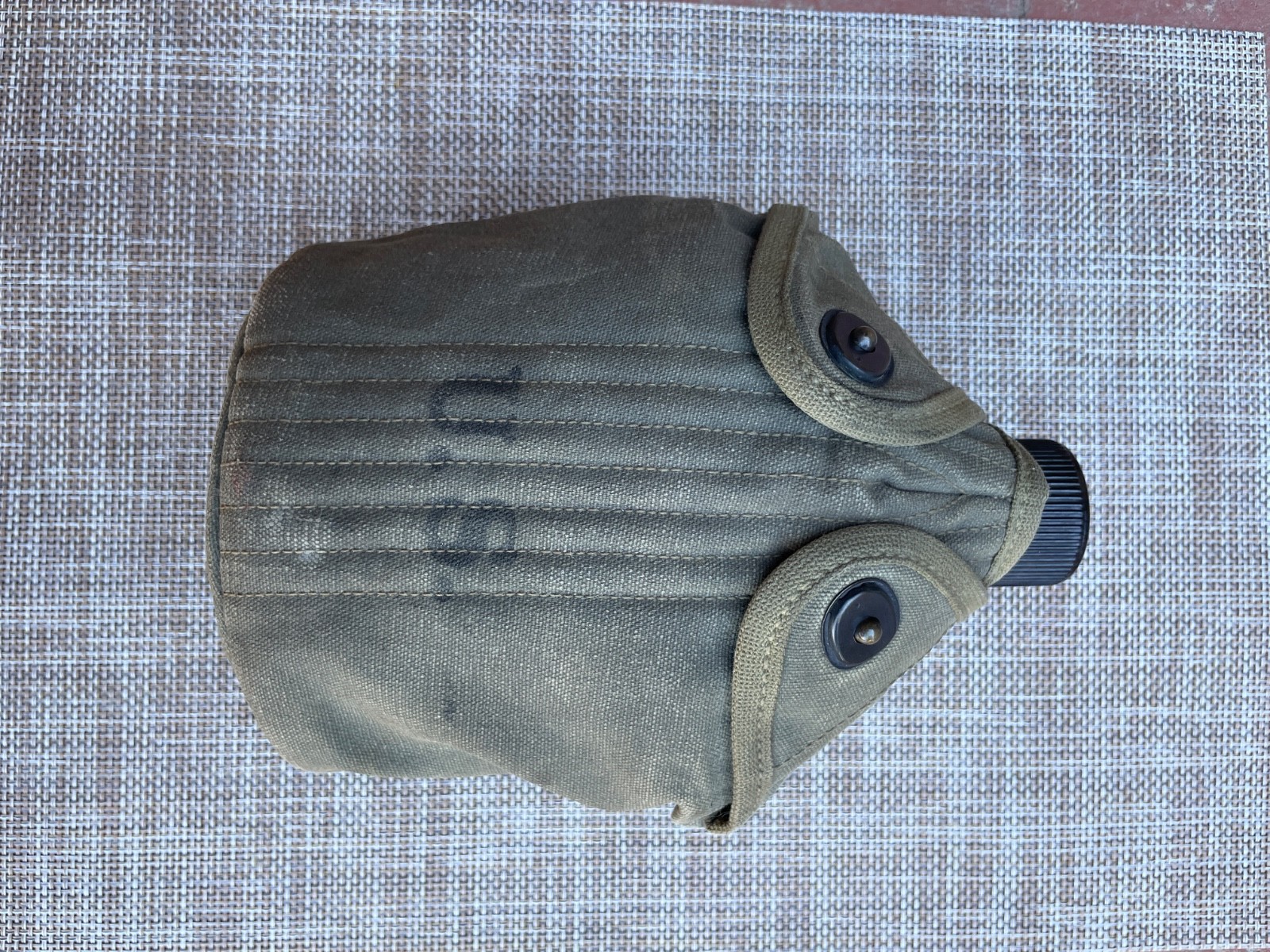 ORIGINAL WWII US AIRBORNE PARATROOPER DISMOUNTED CANTEEN COVER-1942, JEFF QMD ORIGINAL WWII US AIRBORNE PARATROOPER DISMOUNTED CANTEEN COVER-1942, JEFF QMD