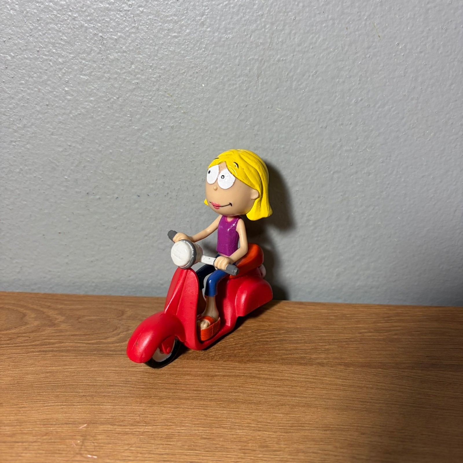 Disney Lizzie McGuire PVC Figure Toy On Bike Motocycle Hiliary Duff VTG Y2K Disney Lizzie McGuire PVC Figure Toy On Bike Motocycle Hiliary Duff VTG Y2K