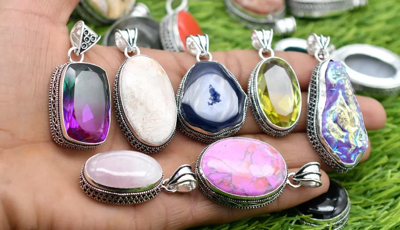 Vintage Estate Modern Costume Jewelry Lots Mix (5 Pcs) All Wear 13 Vintage Estate Modern Costume Jewelry Lots Mix (5 Pcs) All Wear 13