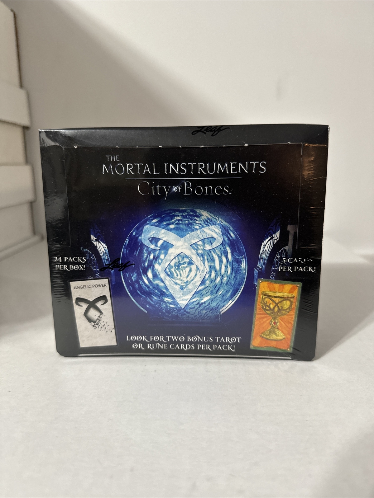 2013 Leaf The Mortal Instruments City of Bones Trading Card Box 24 Packs Sealed 2013 Leaf The Mortal Instruments City of Bones Trading Card Box 24 Packs Sealed