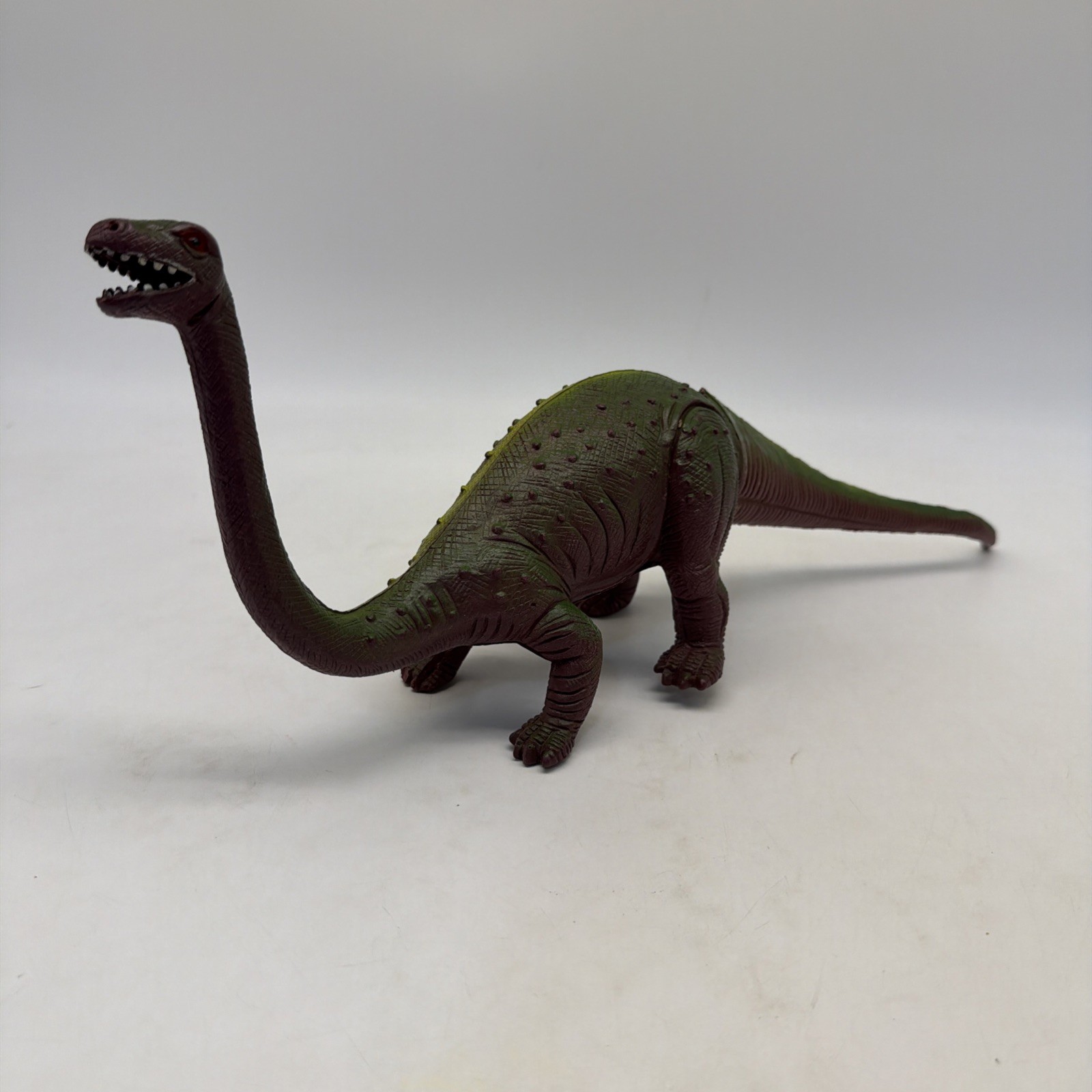 Vintage 1986 Dor Mei Brontosaurus Dinosaur Figure Vintage 1986 Dor Mei Brontosaurus Dinosaur Figure