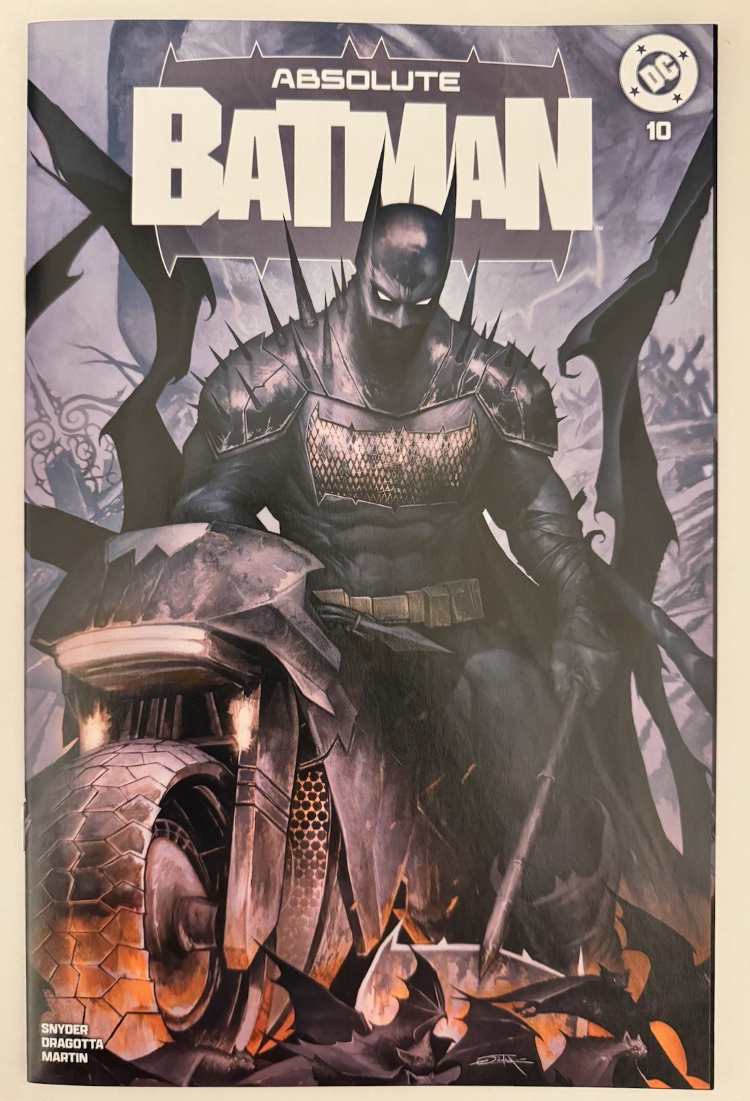 Absolute Batman #10 Dan Quintana Cover Exclusive Variant HIGH GRADE Absolute Batman #10 Dan Quintana Cover Exclusive Variant HIGH GRADE