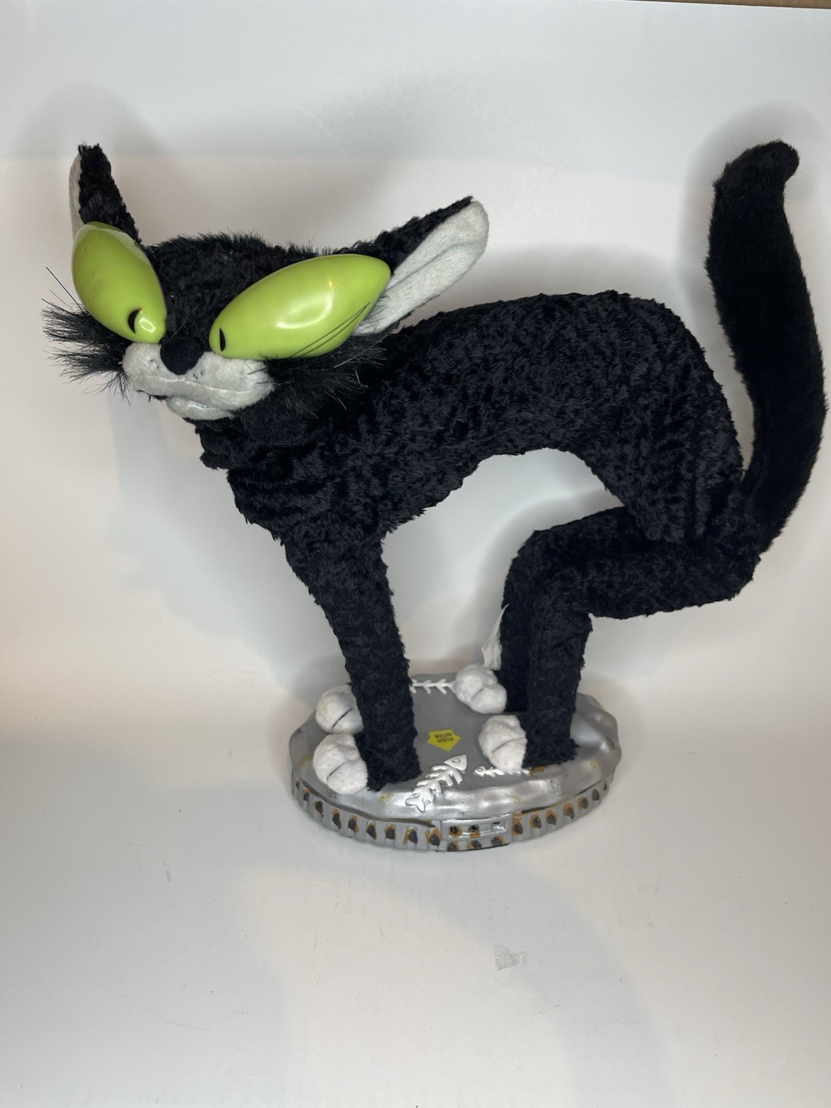 Vintage Gemmy Aniamted Musical Halloween Fraidy Cat Decoration Works - Video Vintage Gemmy Aniamted Musical Halloween Fraidy Cat Decoration Works - Video